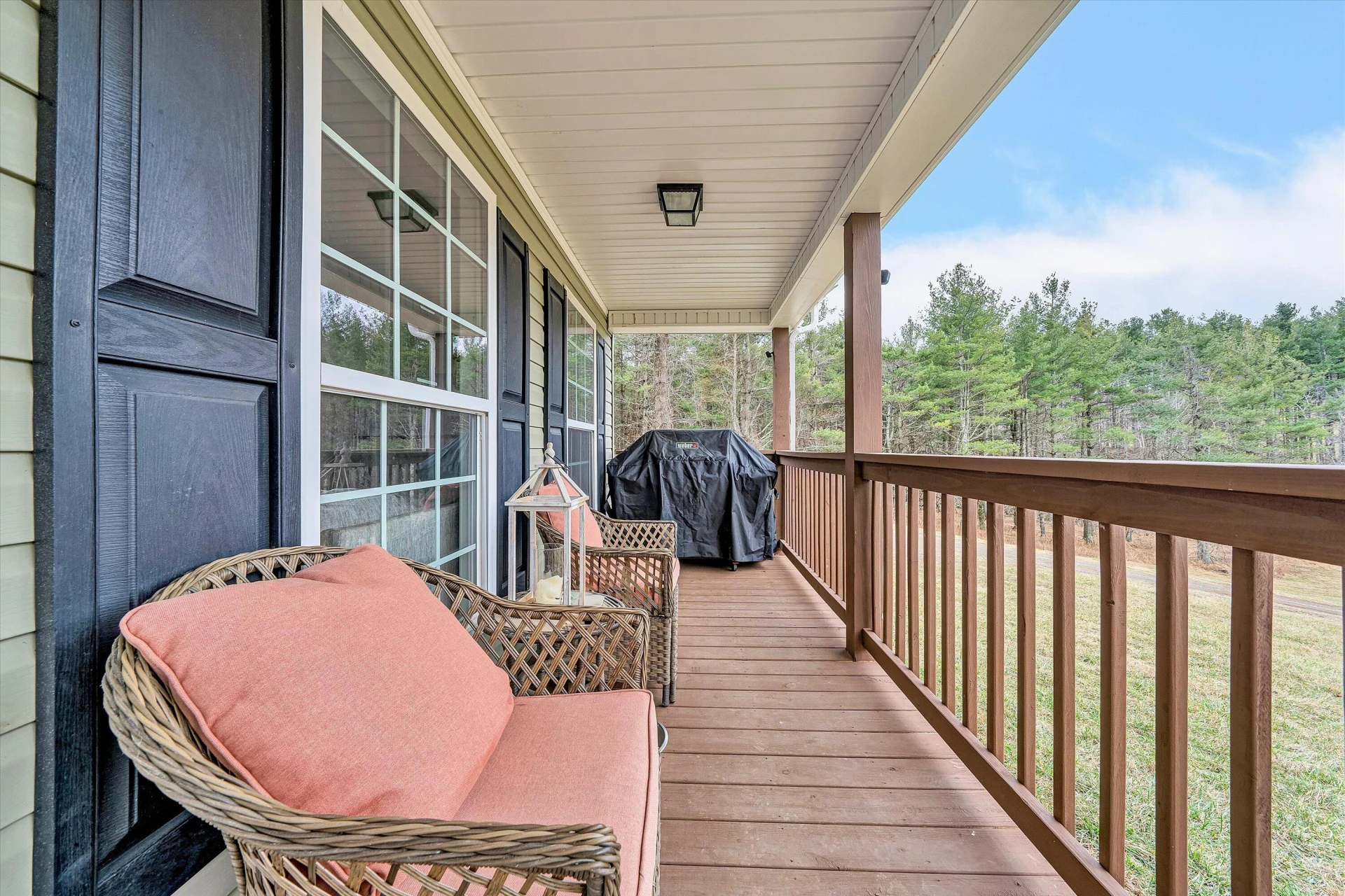 202 Panther DR SE - Photo 8