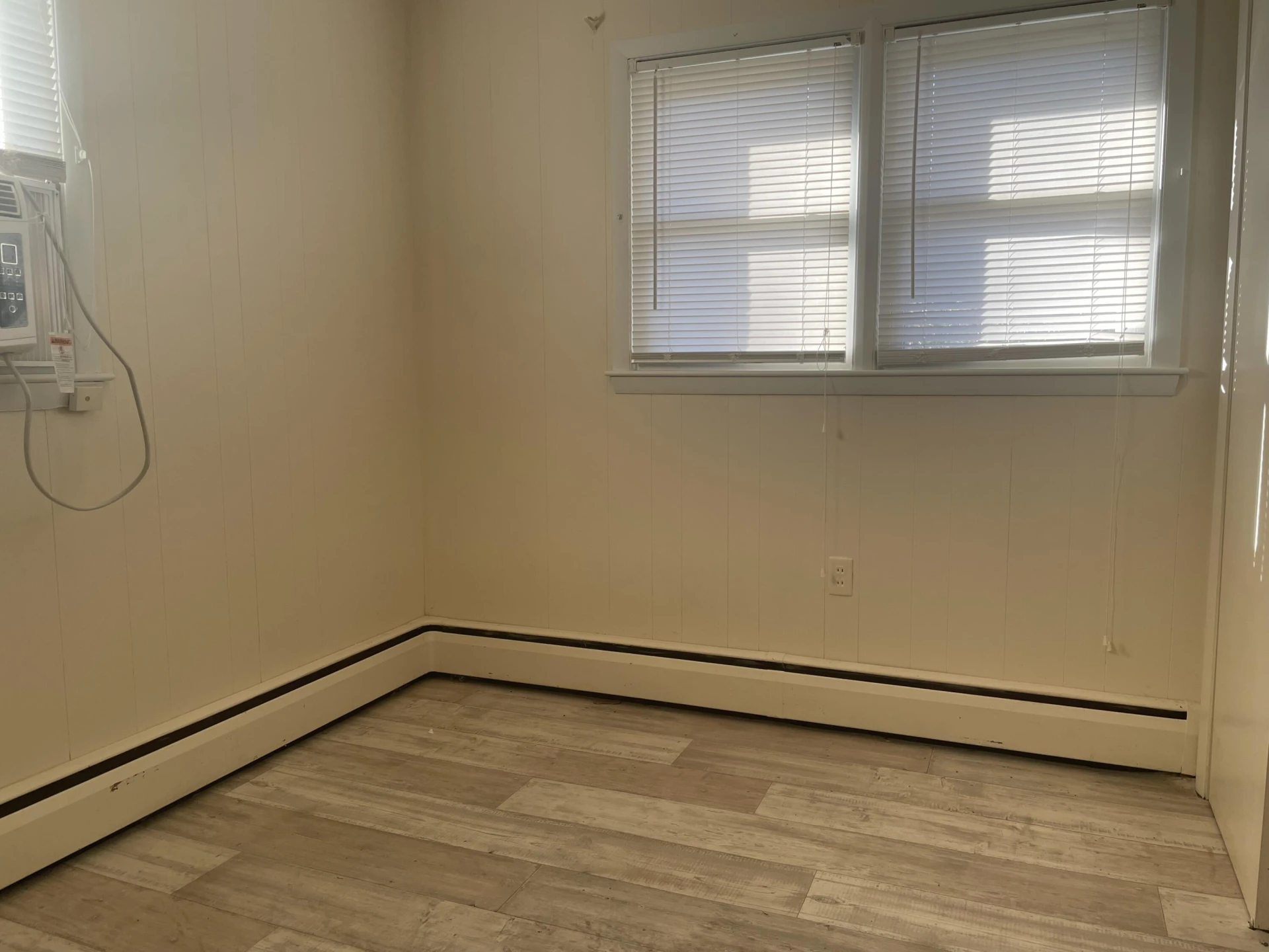 1121 Welch RD SW - Photo 11