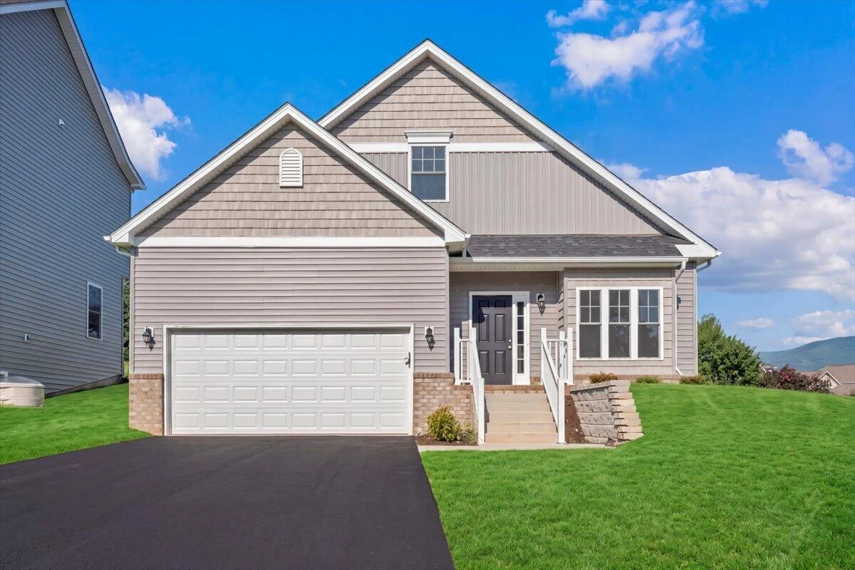 3086 Isabel LN