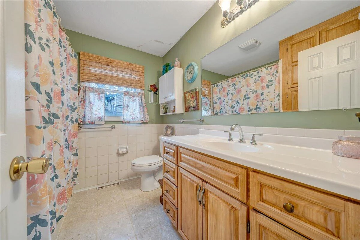 9009 Poor Mountain RD - Photo 22