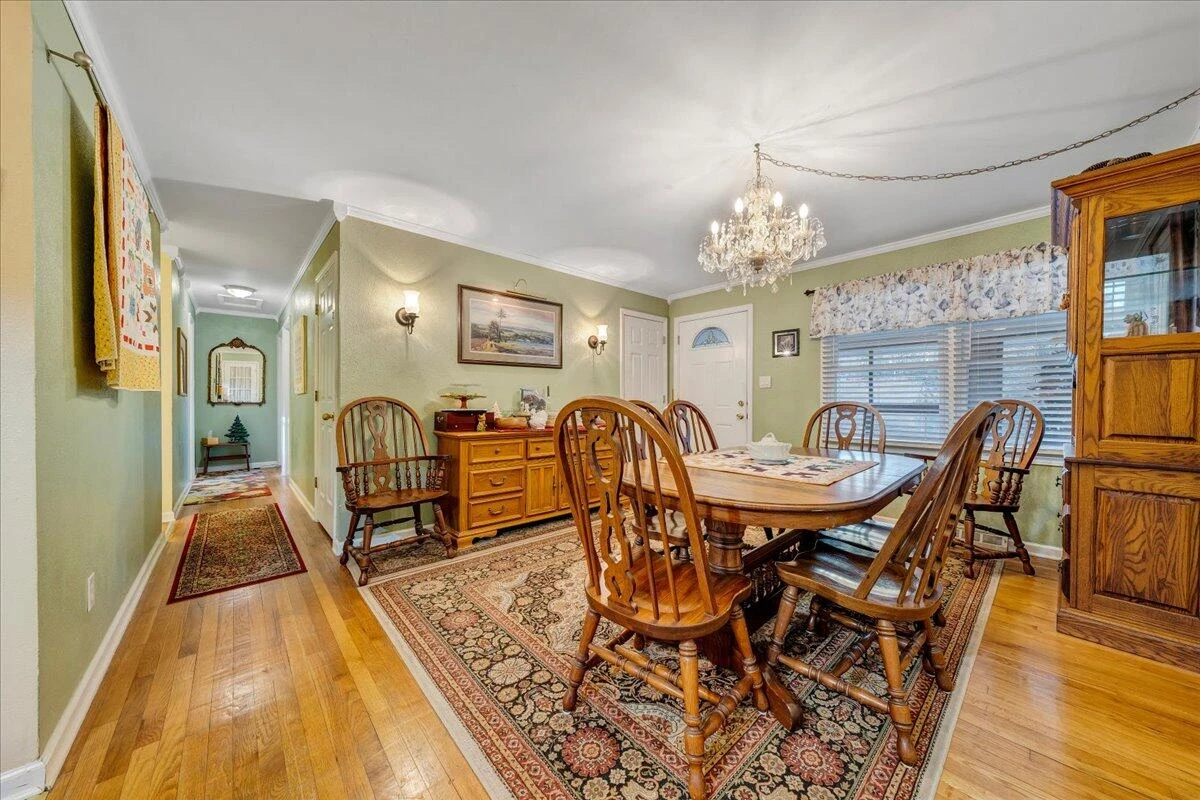9009 Poor Mountain RD - Photo 8