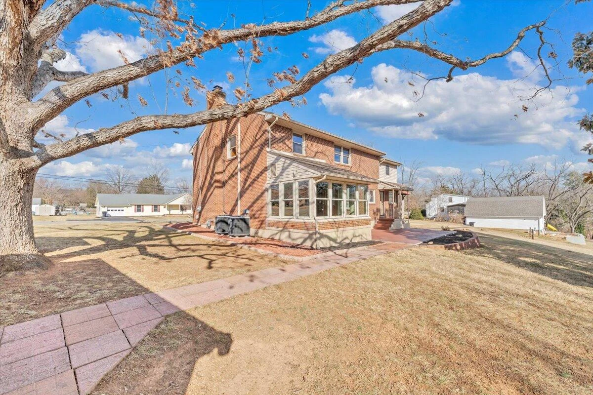 517 Boxley RD - Photo 68