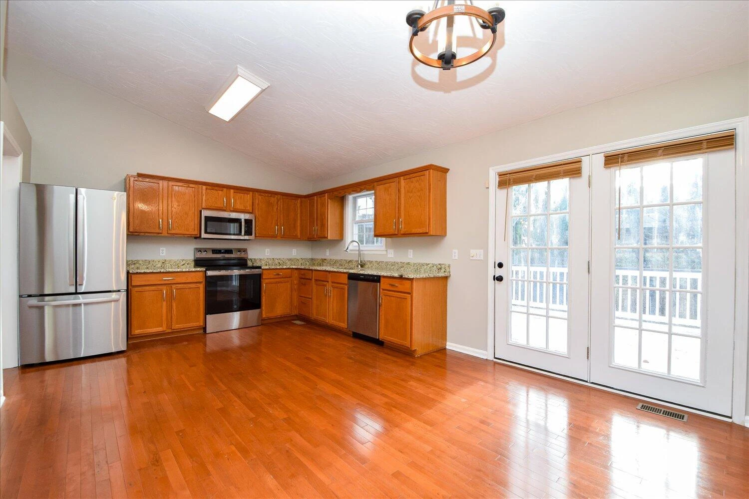 1715 Bush Farm DR - Photo 2