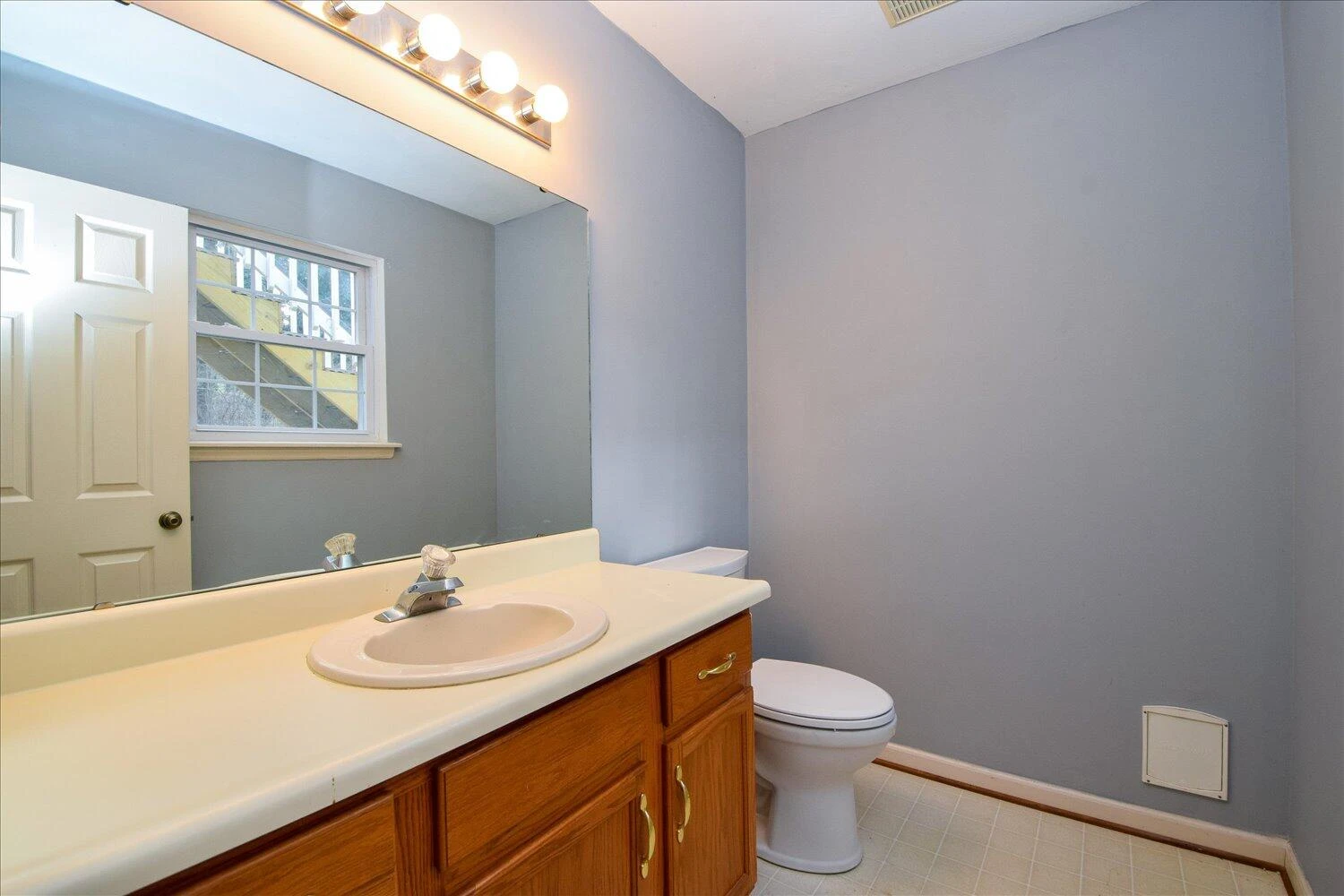 1715 Bush Farm DR - Photo 22