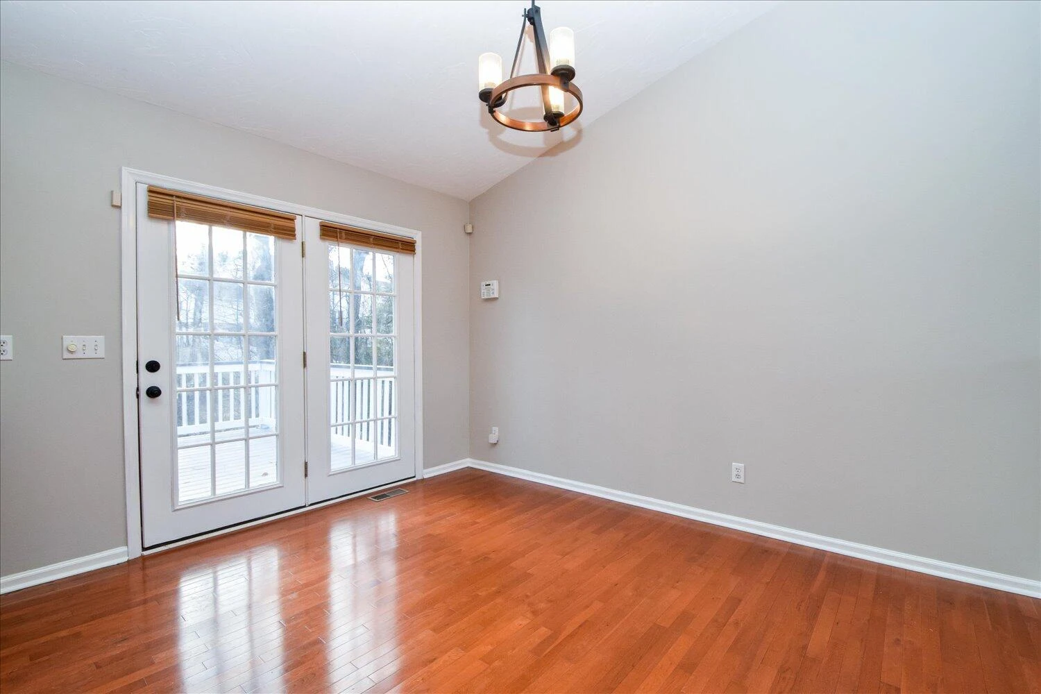 1715 Bush Farm DR - Photo 9