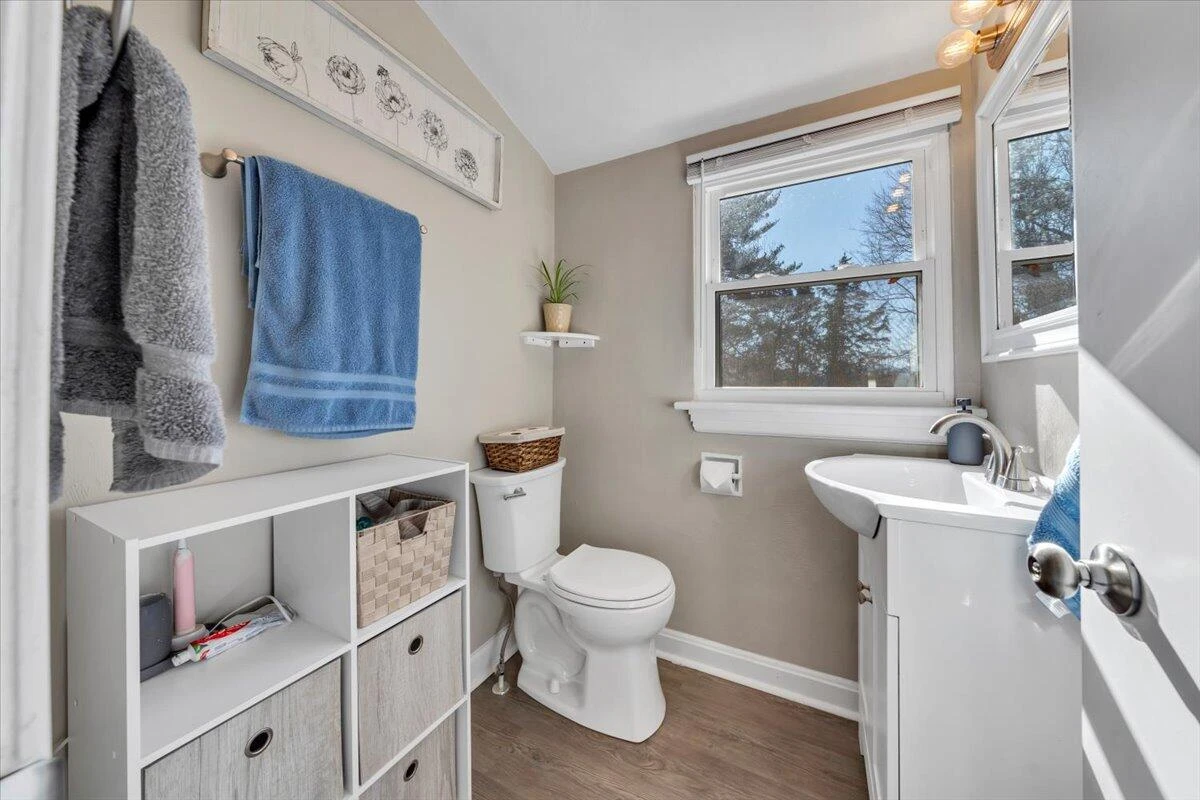 2432 Massachusetts AVE NW - Photo 19