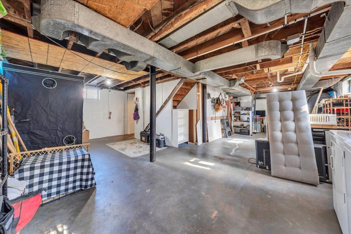 2432 Massachusetts AVE NW - Photo 21