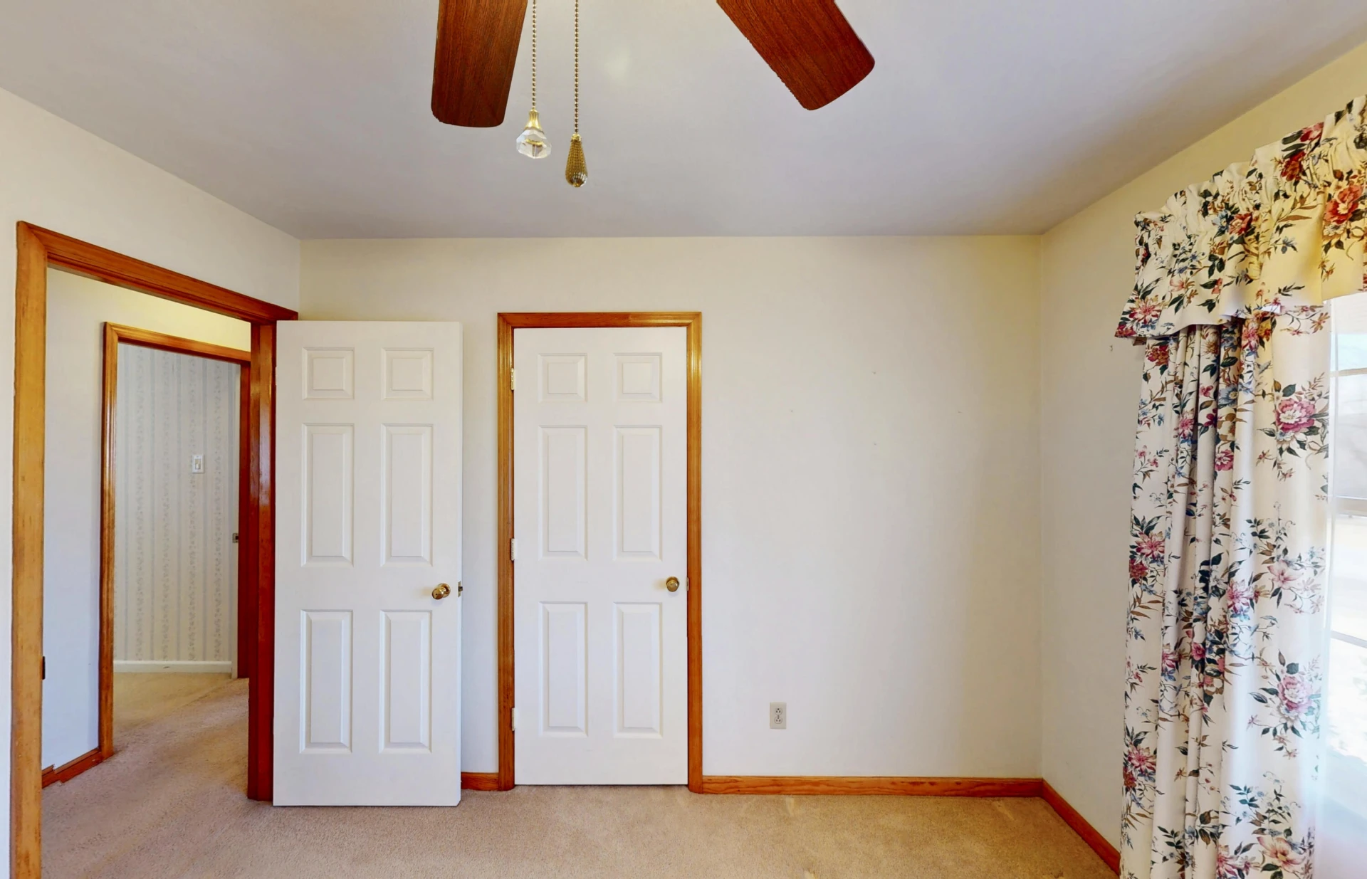 373 Langland DR - Photo 24
