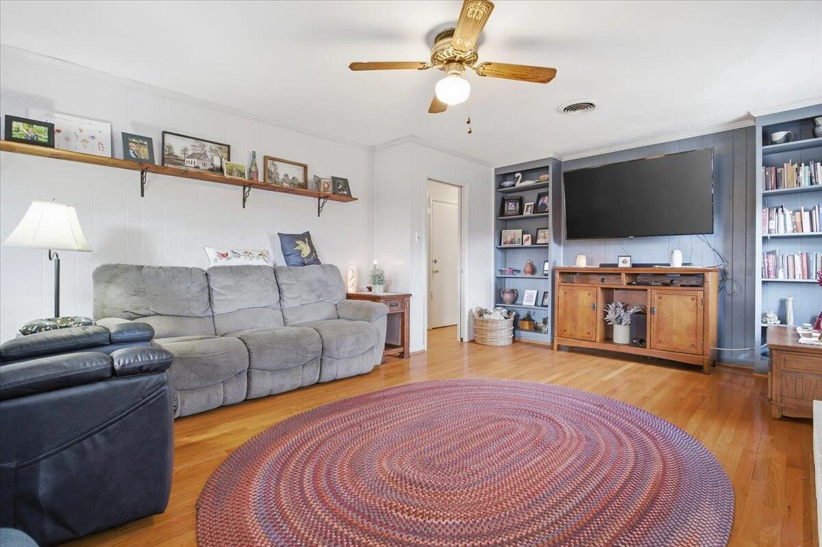 4129 Blue View DR - Photo 12