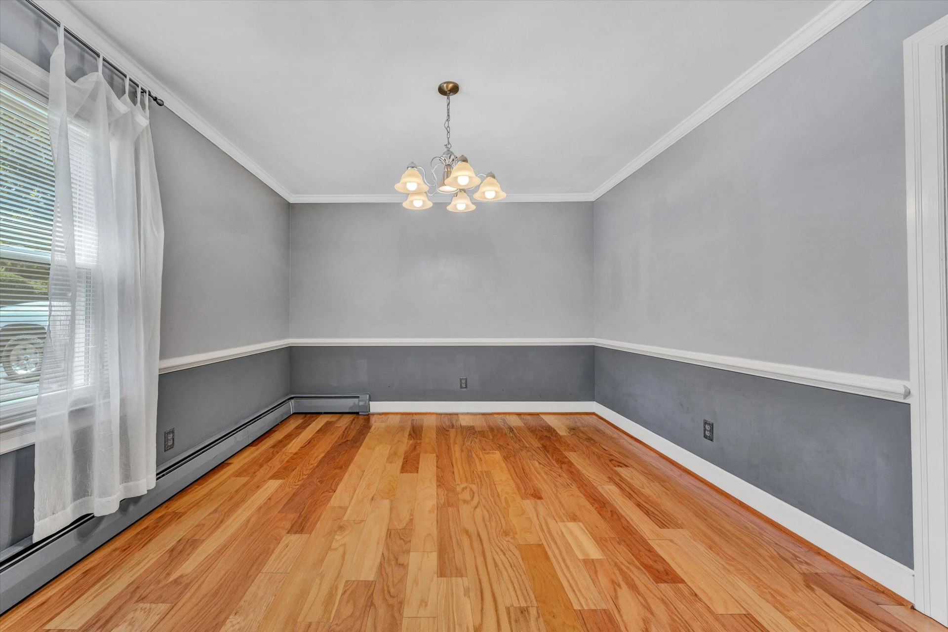 280 HILLCREST DR - Photo 12