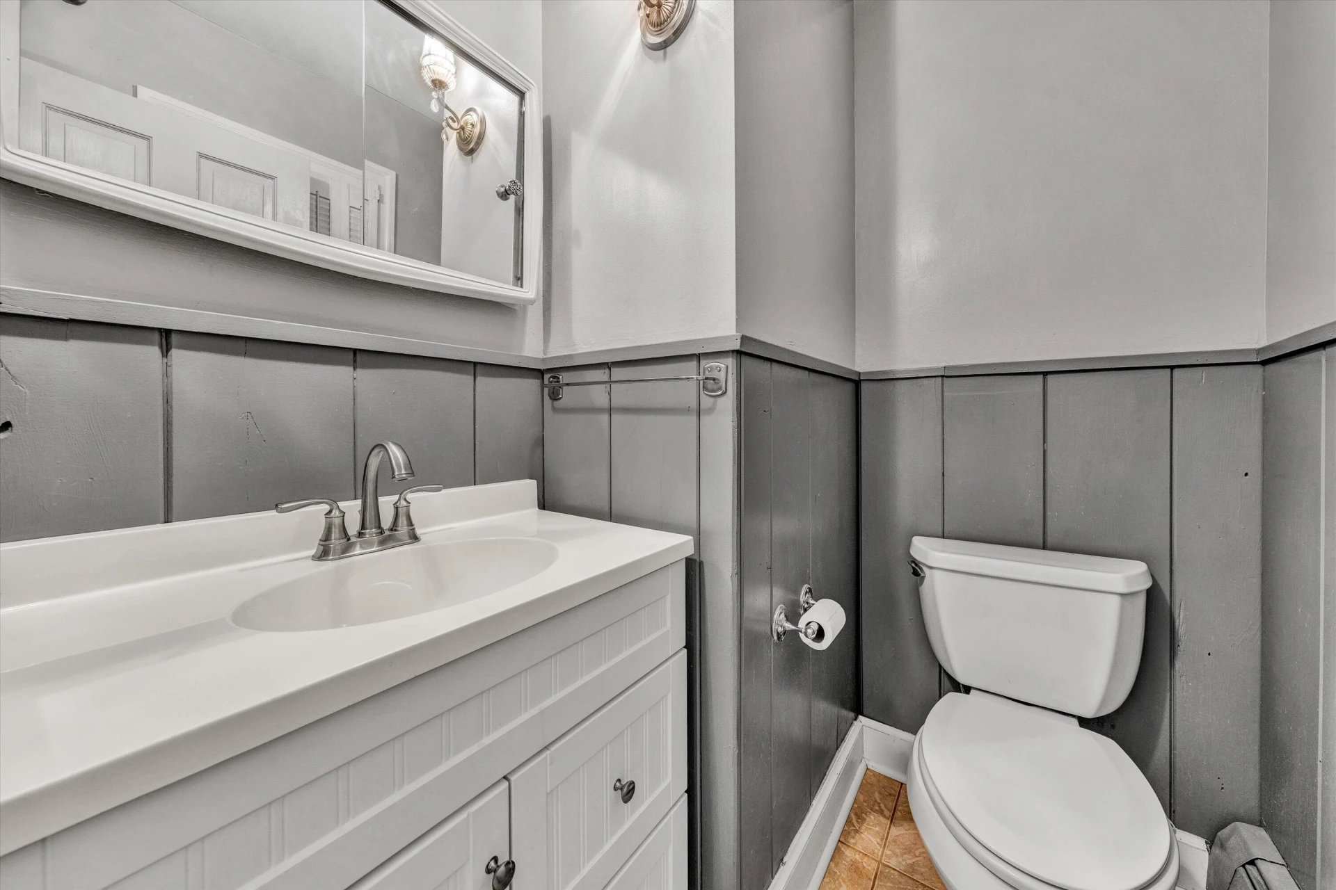 280 HILLCREST DR - Photo 22