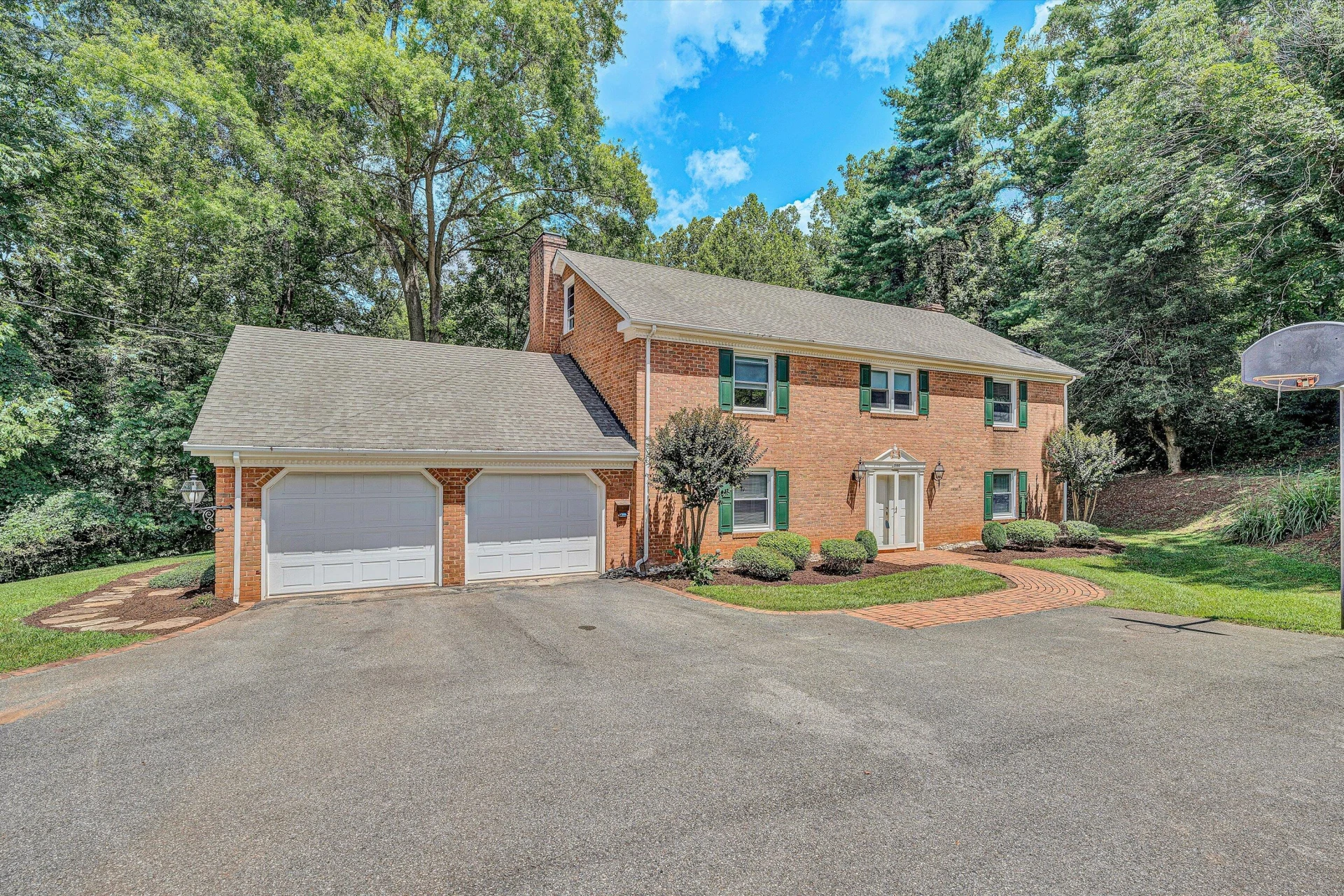 280 HILLCREST DR - Photo 5