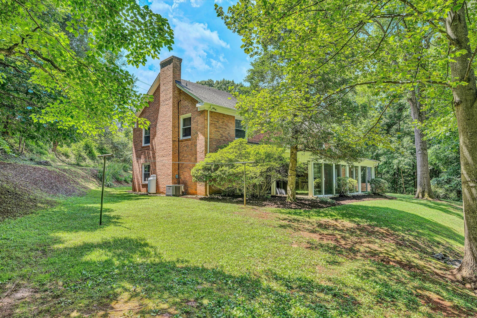 280 HILLCREST DR - Photo 49
