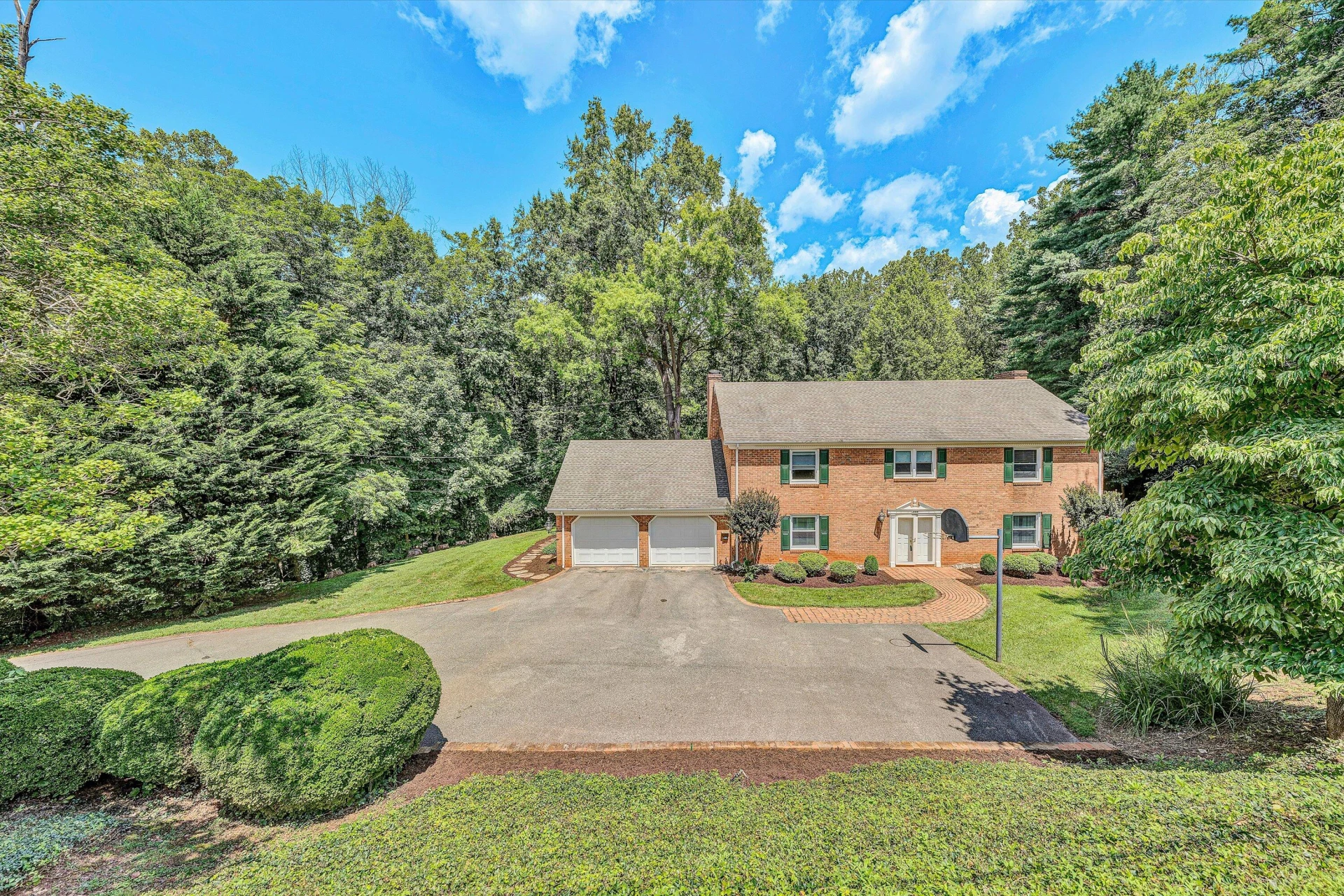 280 HILLCREST DR - Photo 55
