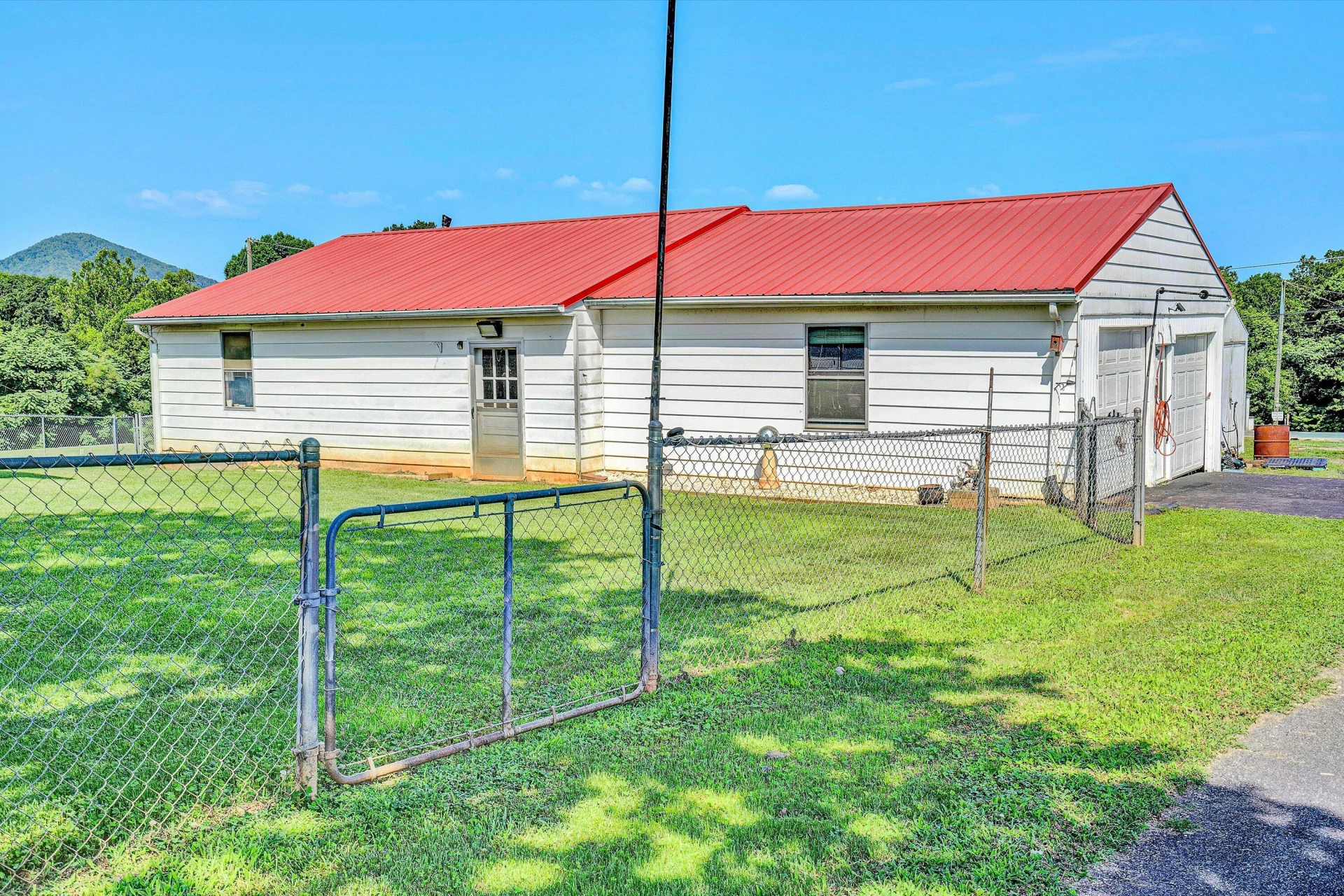 75 ACORN RD - Photo 38