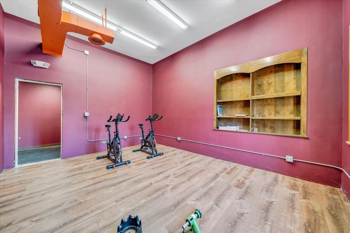 1234 Maple AVE SW - Photo 22