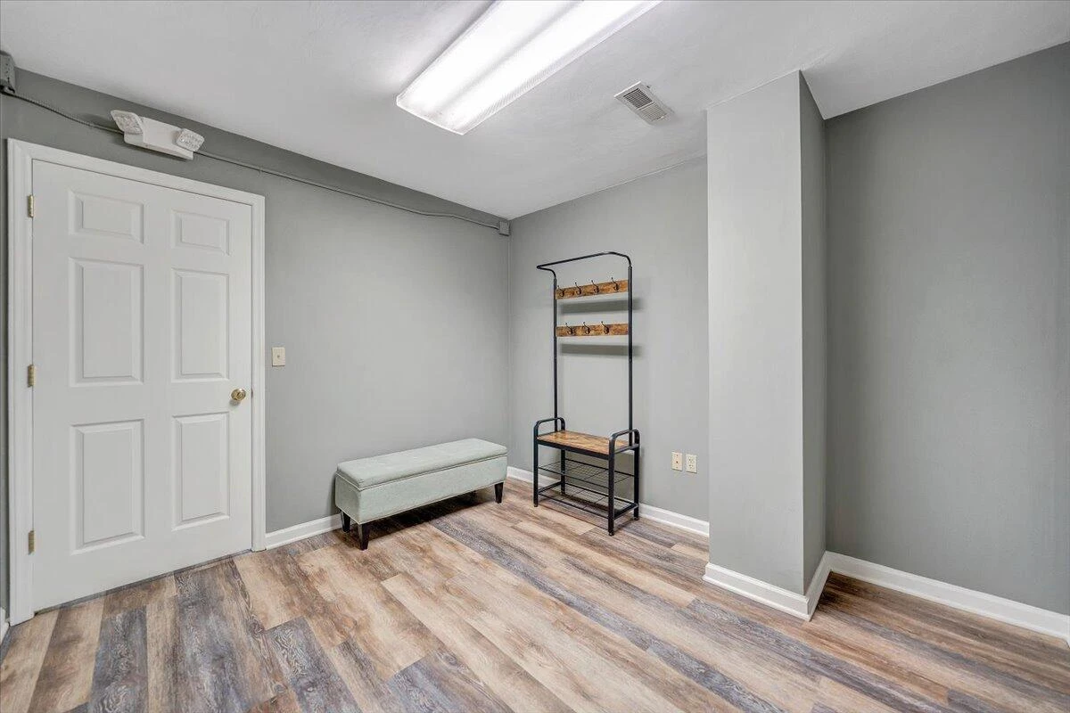 1234 Maple AVE SW - Photo 30