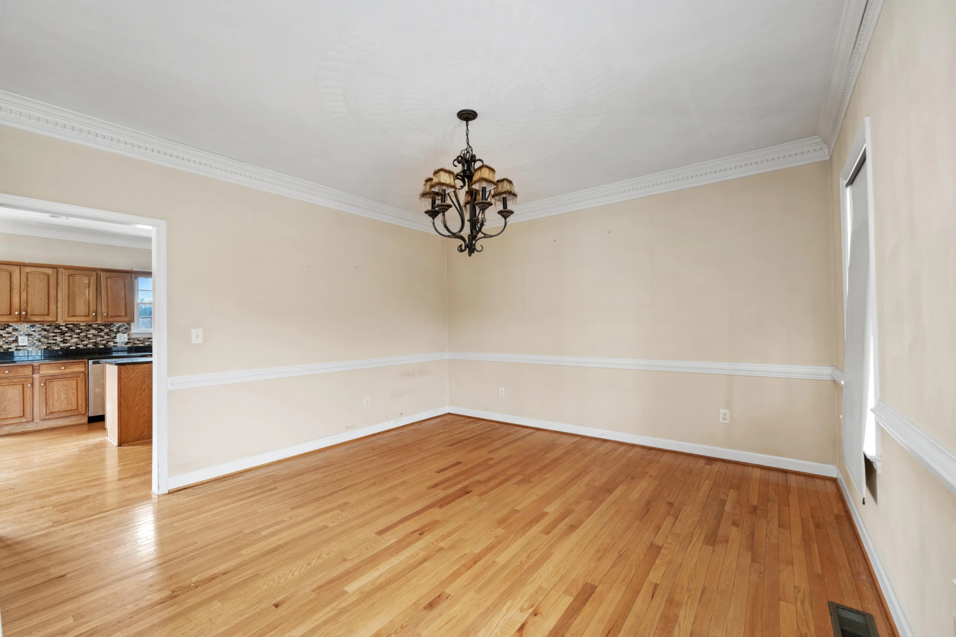 765 Country Club RD - Photo 16