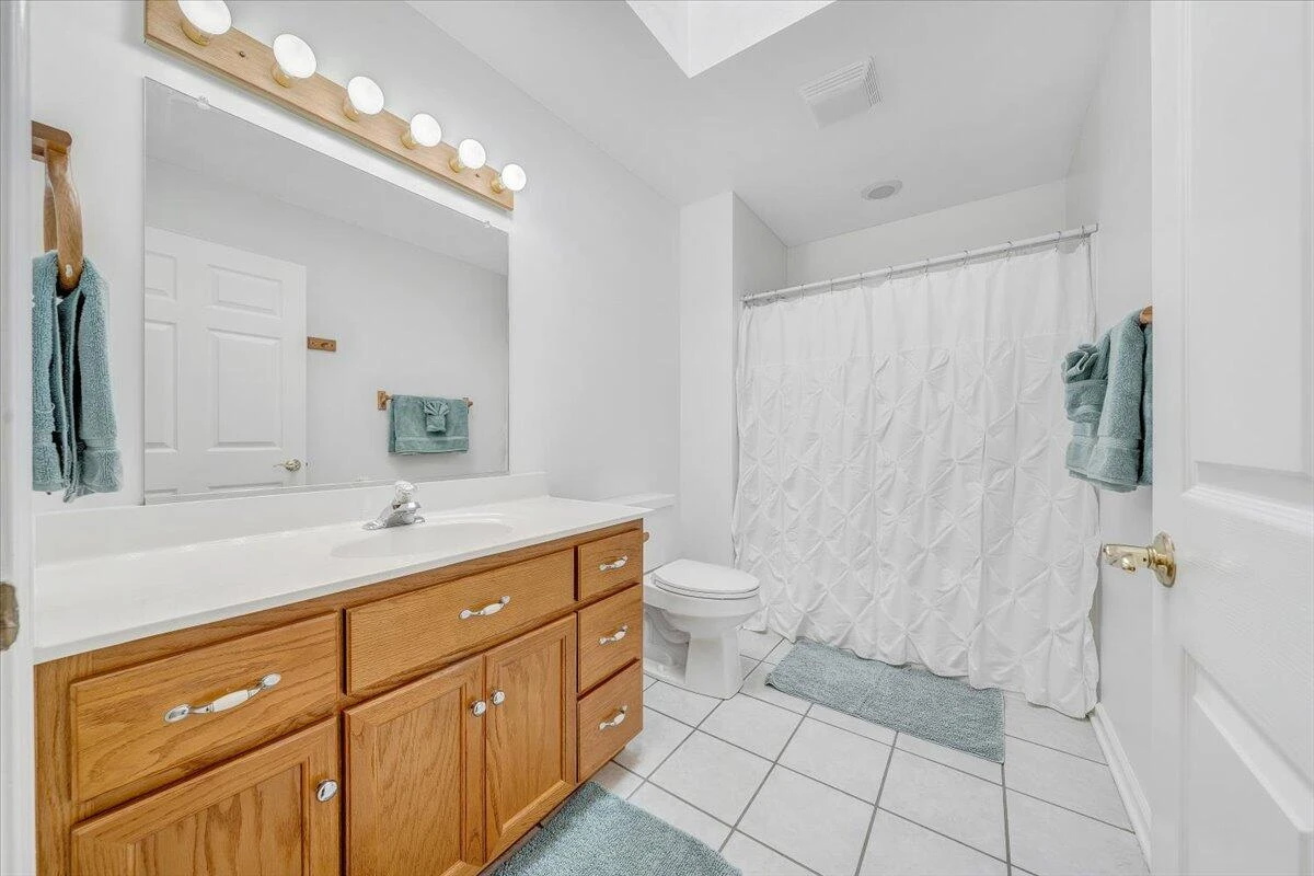 1146 Morehead AVE SE - Photo 10