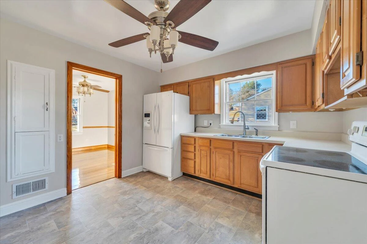 7241 Estes ST - Photo 11