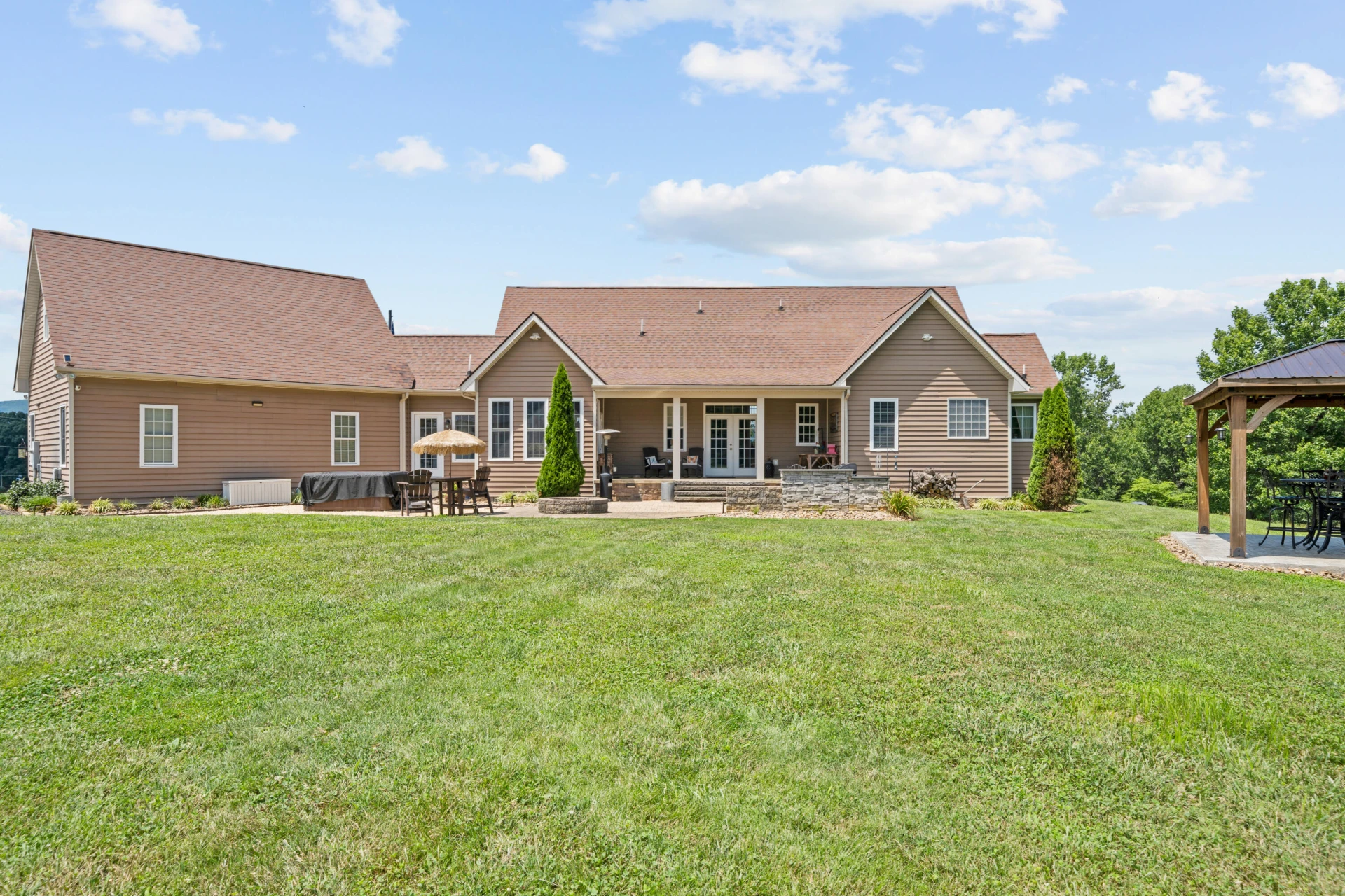 2311 Blacksburg RD - Photo 39