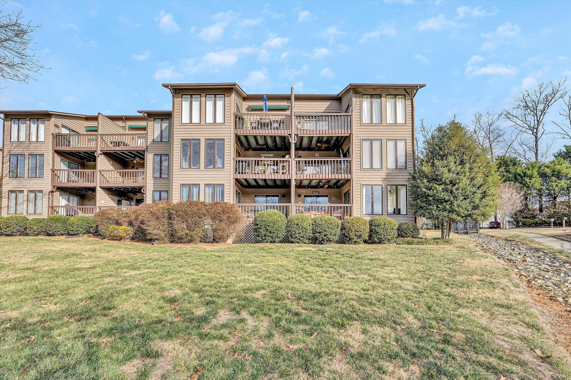 630 Montevista RD #506 - Photo 28