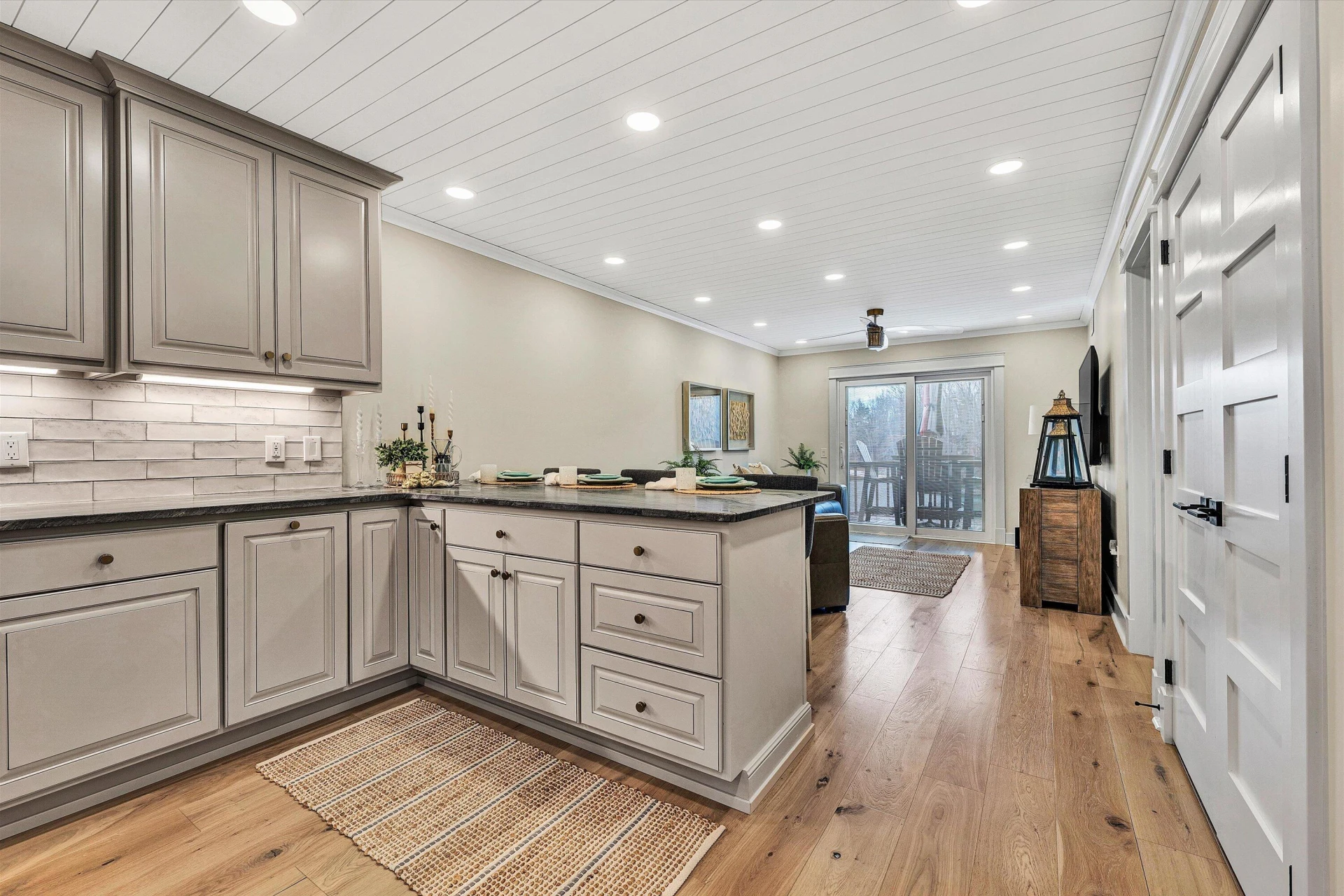 630 Montevista RD #506 - Photo 7