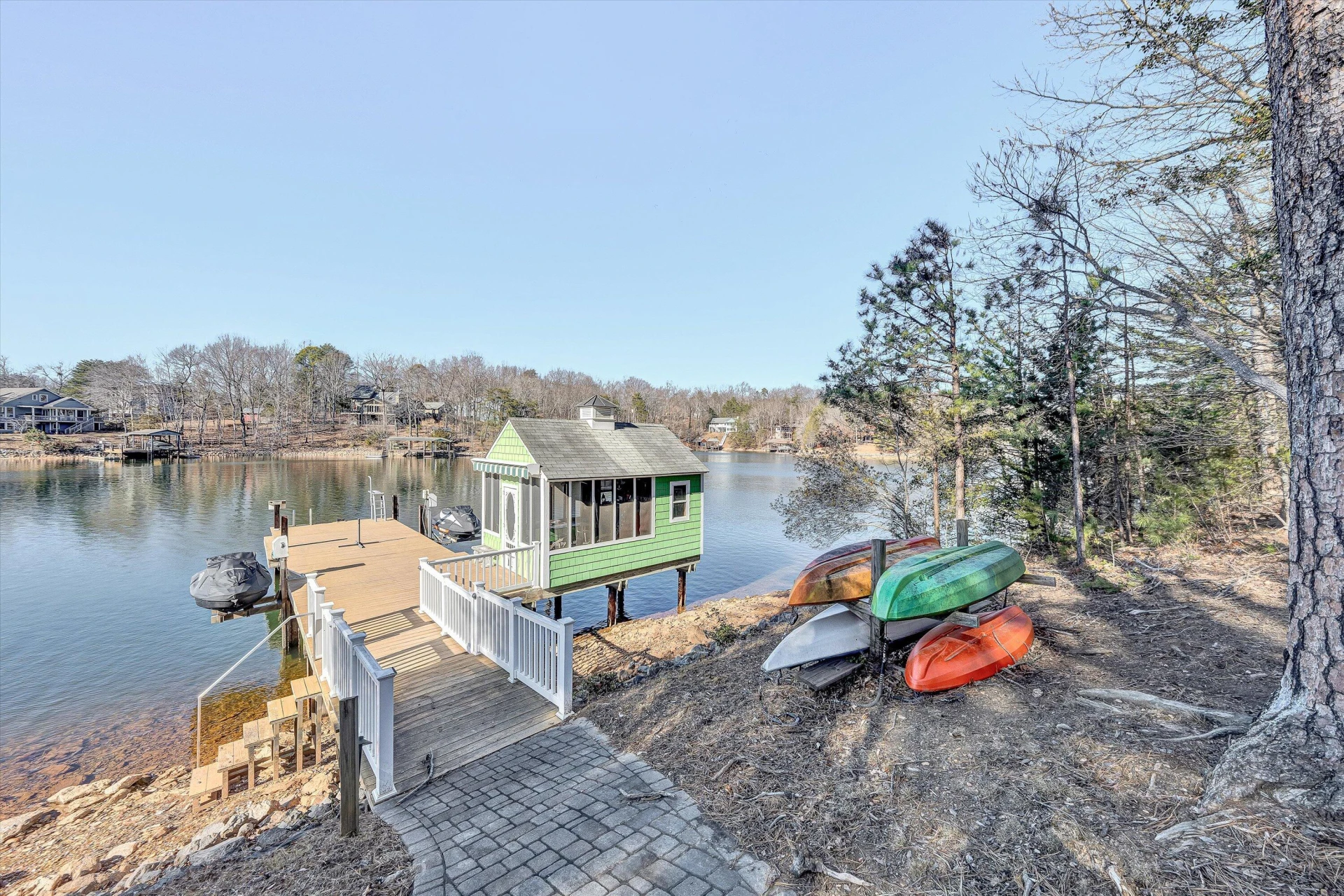 213 Redwood TER - Photo 44