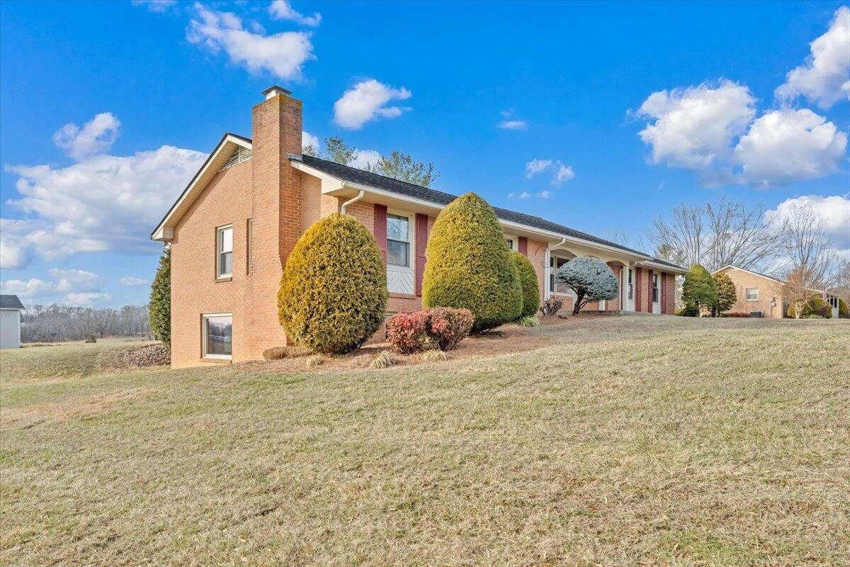 5985 Collier ST - Photo 15
