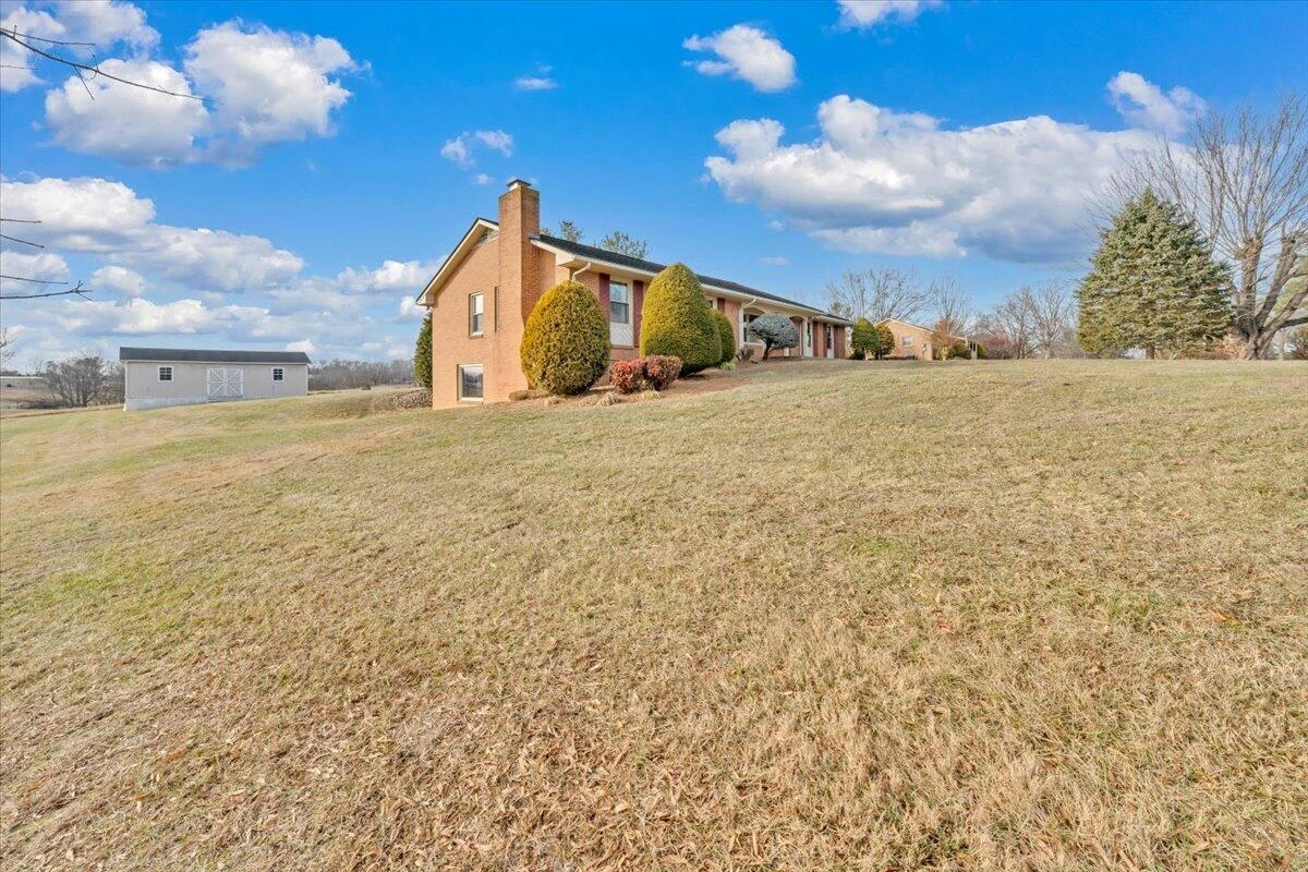 5985 Collier ST - Photo 16