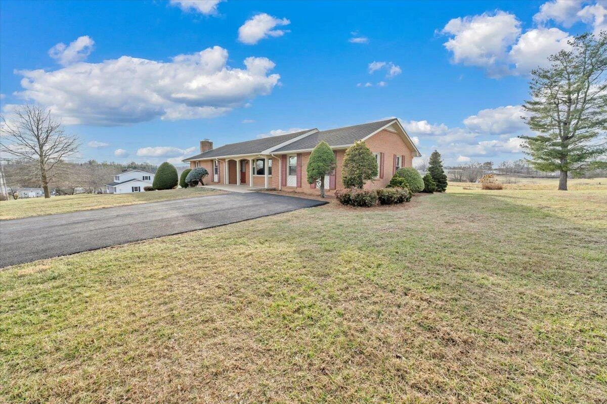 5985 Collier ST - Photo 20