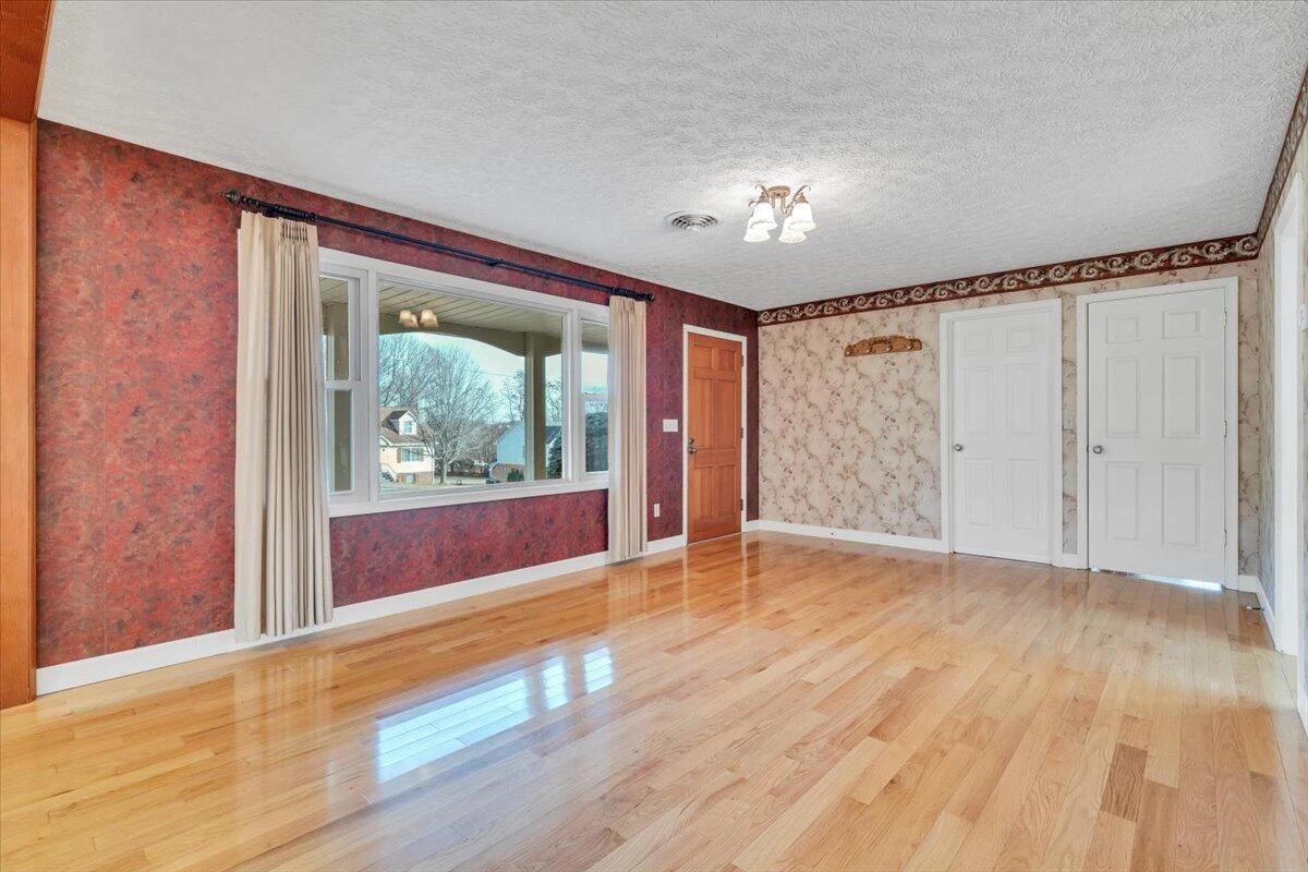 5985 Collier ST - Photo 22