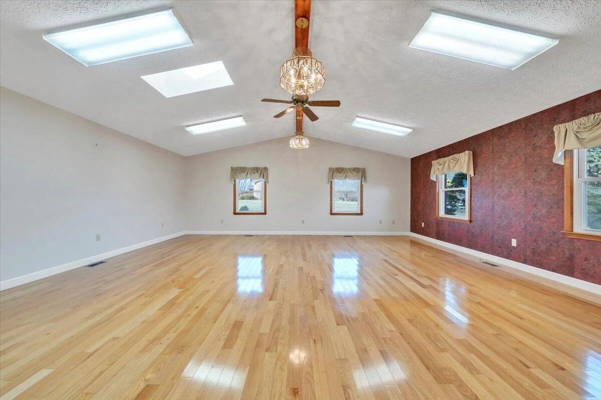 5985 Collier ST - Photo 23