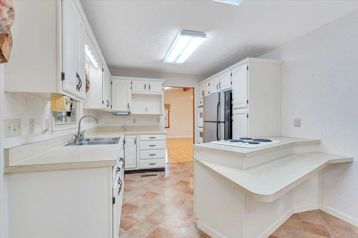 5985 Collier ST - Photo 29