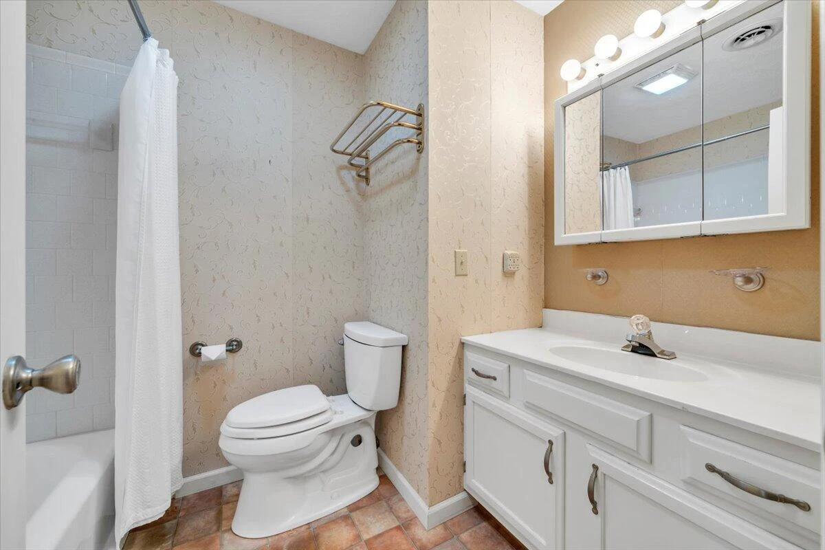 5985 Collier ST - Photo 47