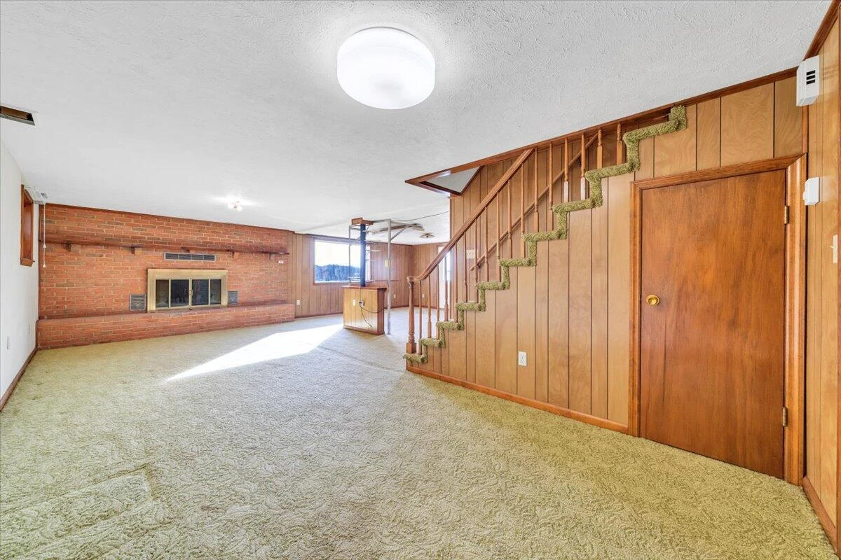 5985 Collier ST - Photo 49