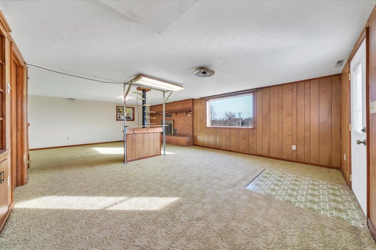 5985 Collier ST - Photo 51