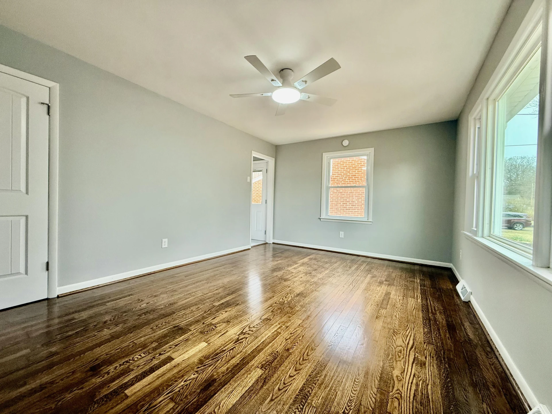 3432 Manassas DR - Photo 10