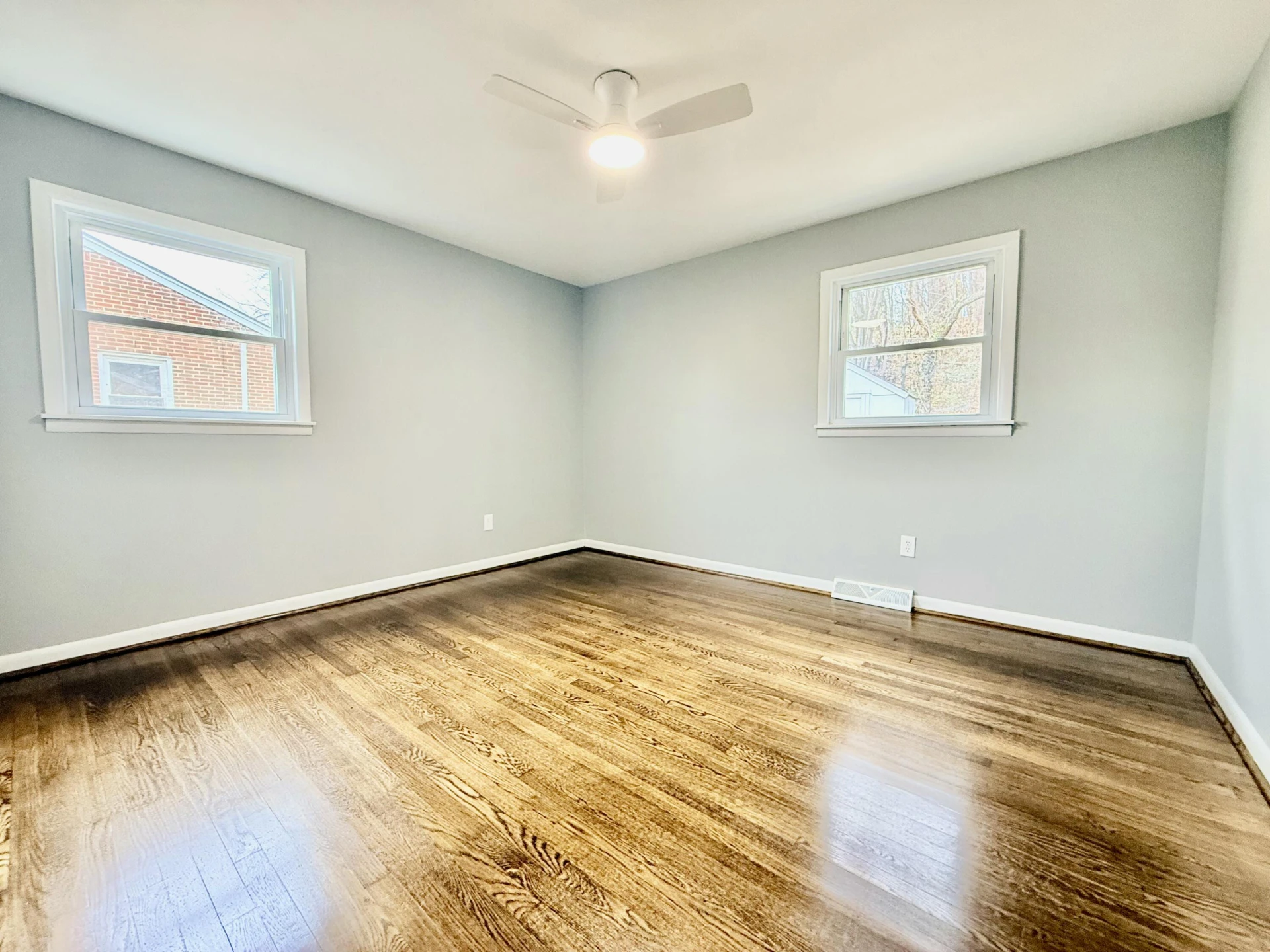 3432 Manassas DR - Photo 9