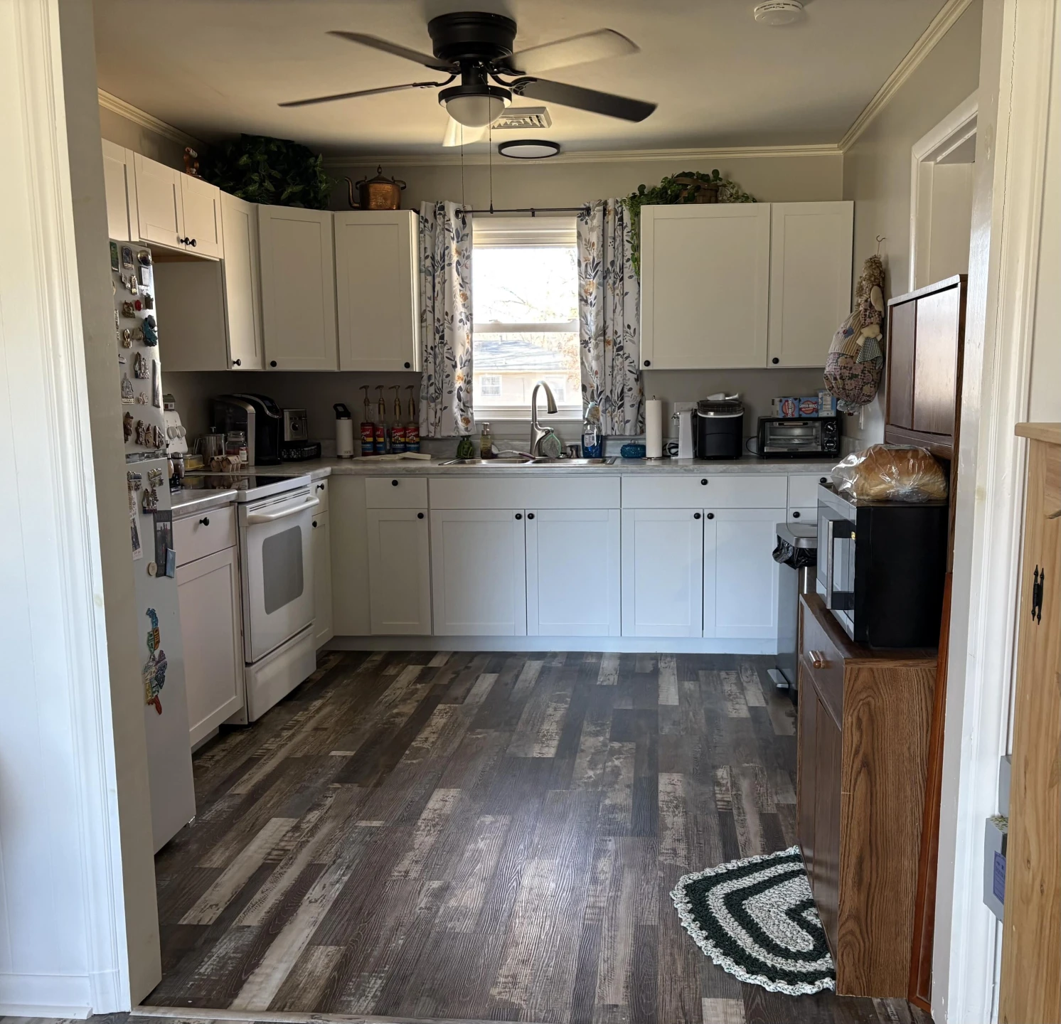 1321 Linden AVE - Photo 6