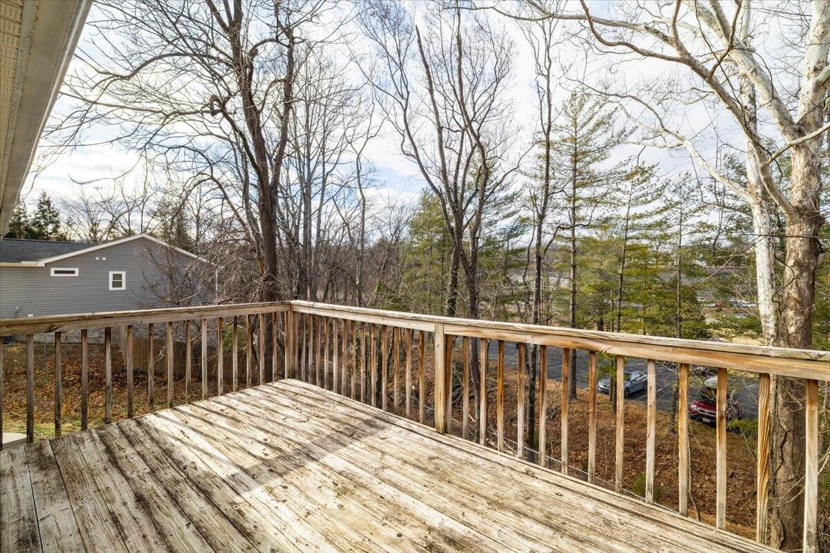 4935 Merriman RD - Photo 15