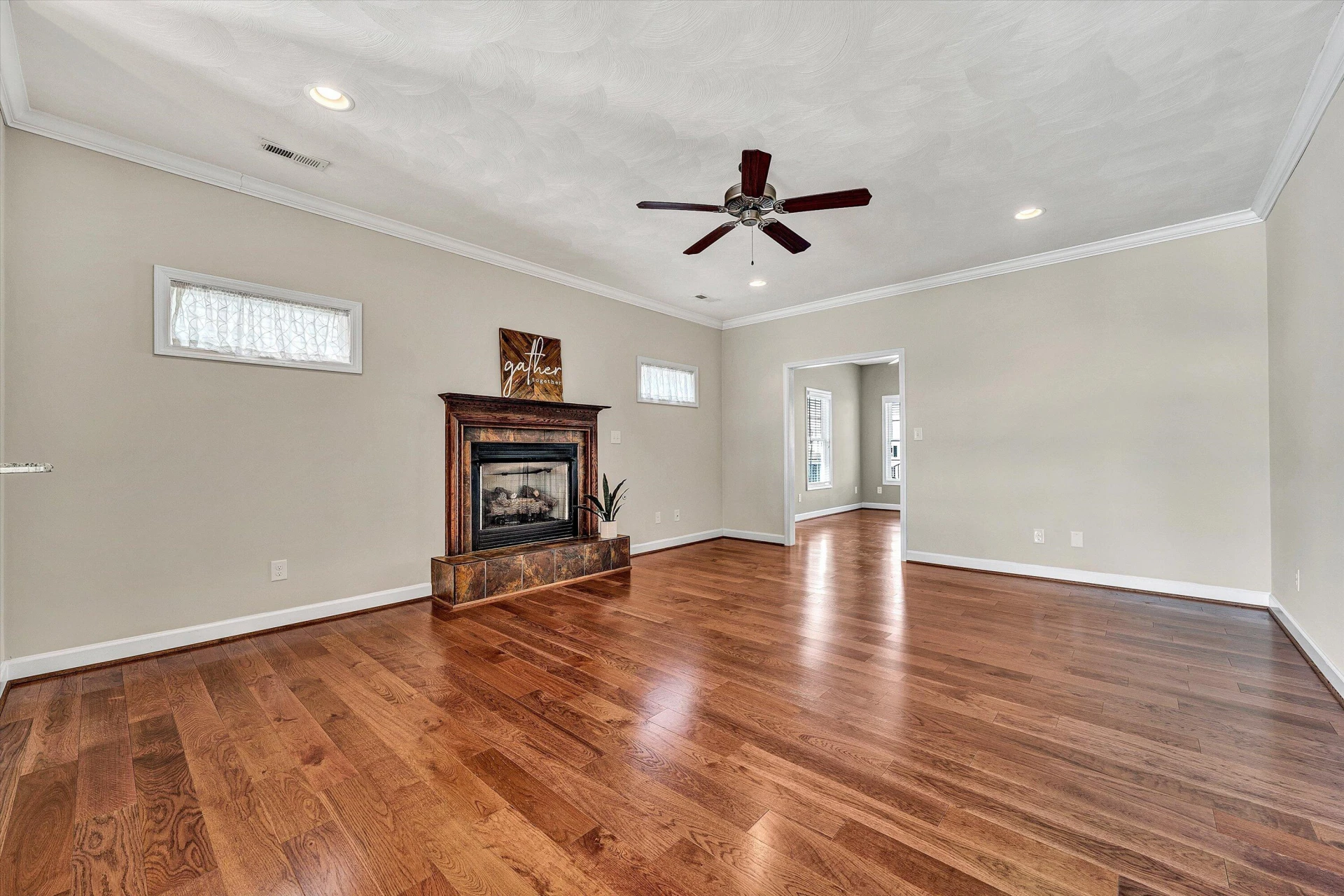 89 Medallion CT - Photo 18