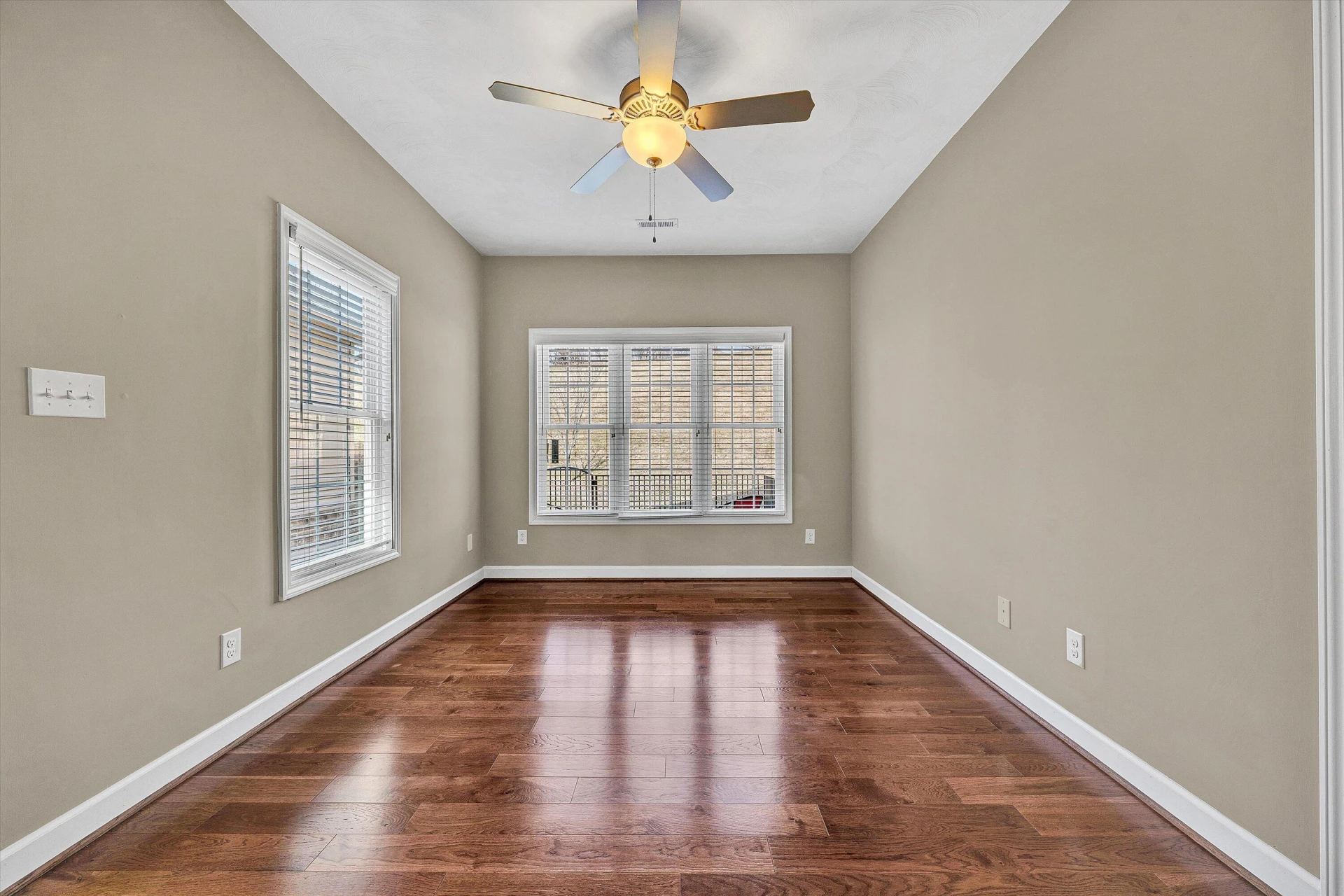 89 Medallion CT - Photo 21