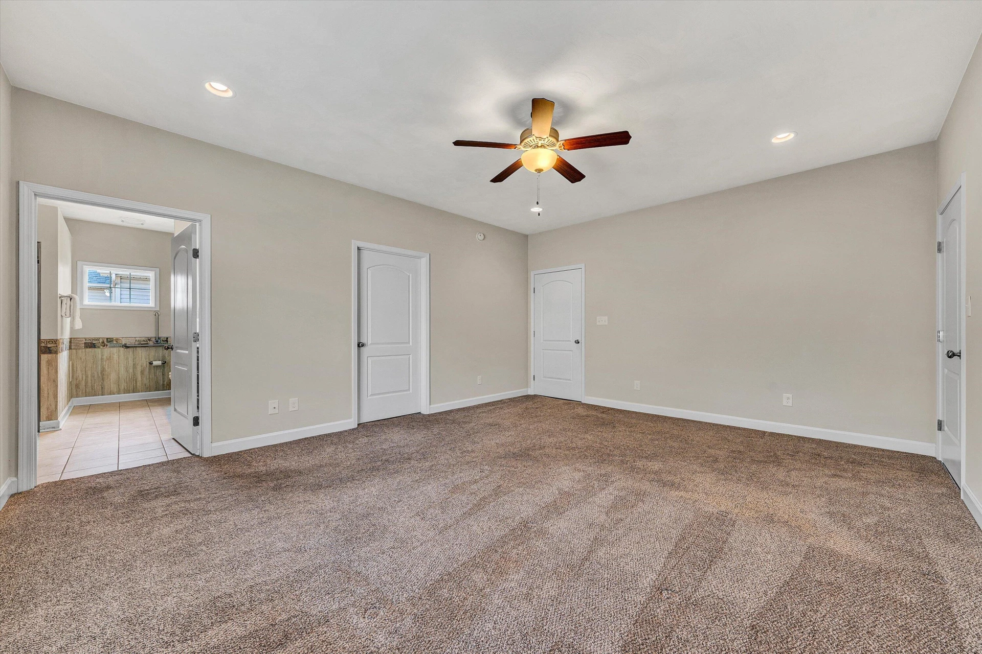 89 Medallion CT - Photo 24