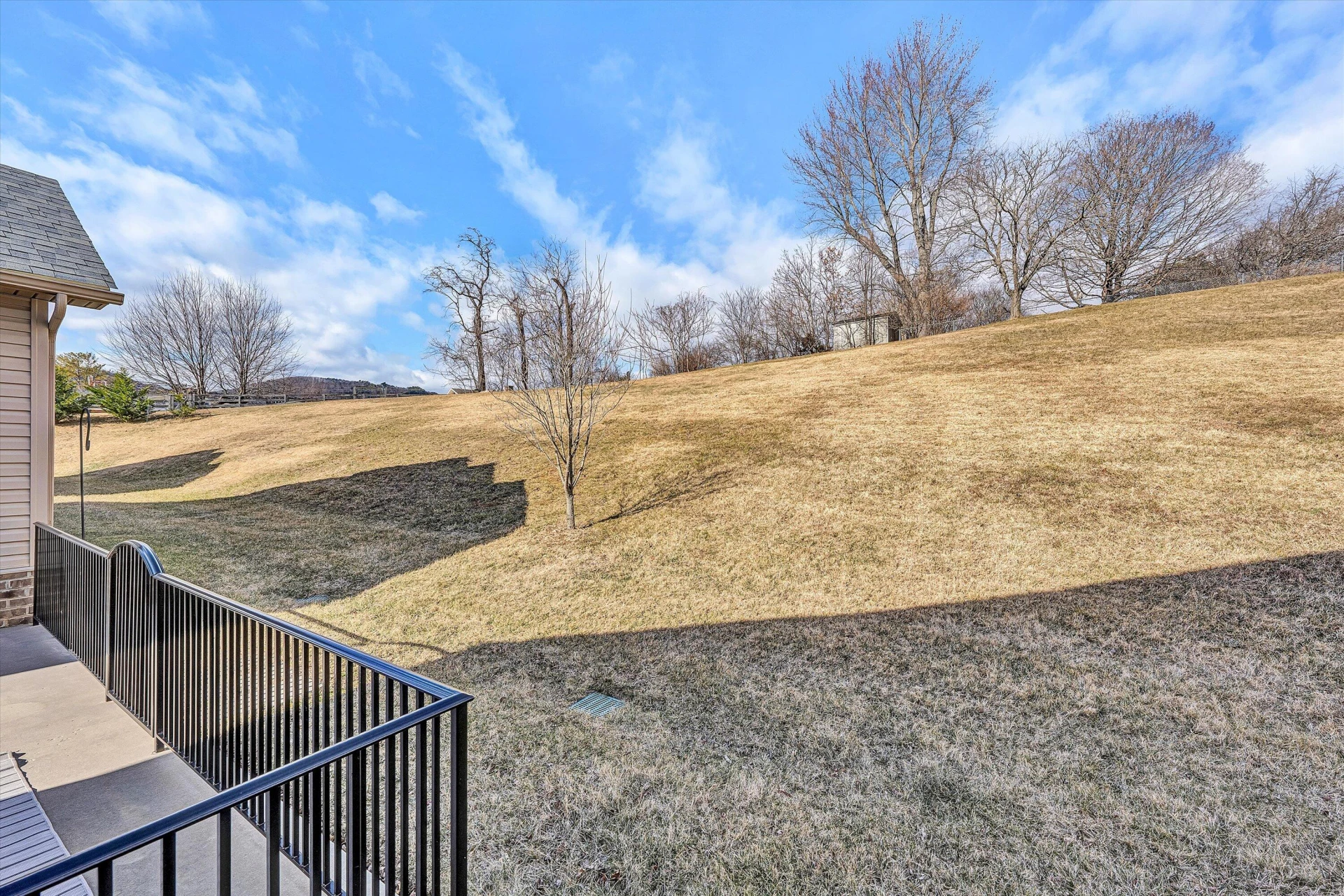 89 Medallion CT - Photo 51
