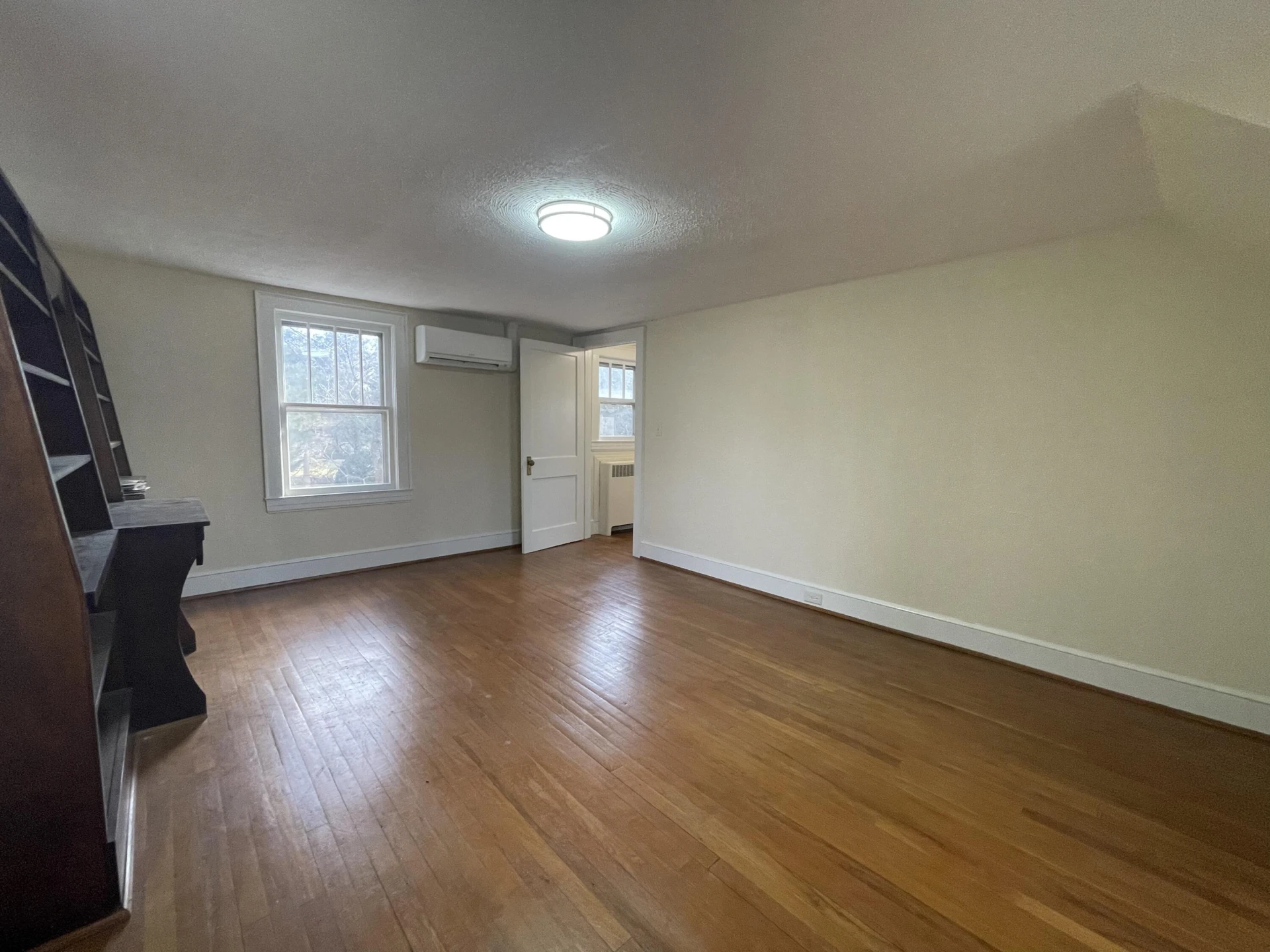 1008 Hampton AVE - Photo 24