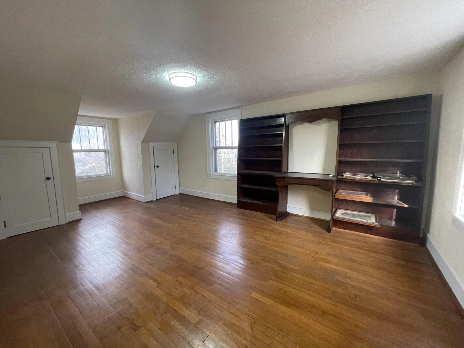 1008 Hampton AVE - Photo 27