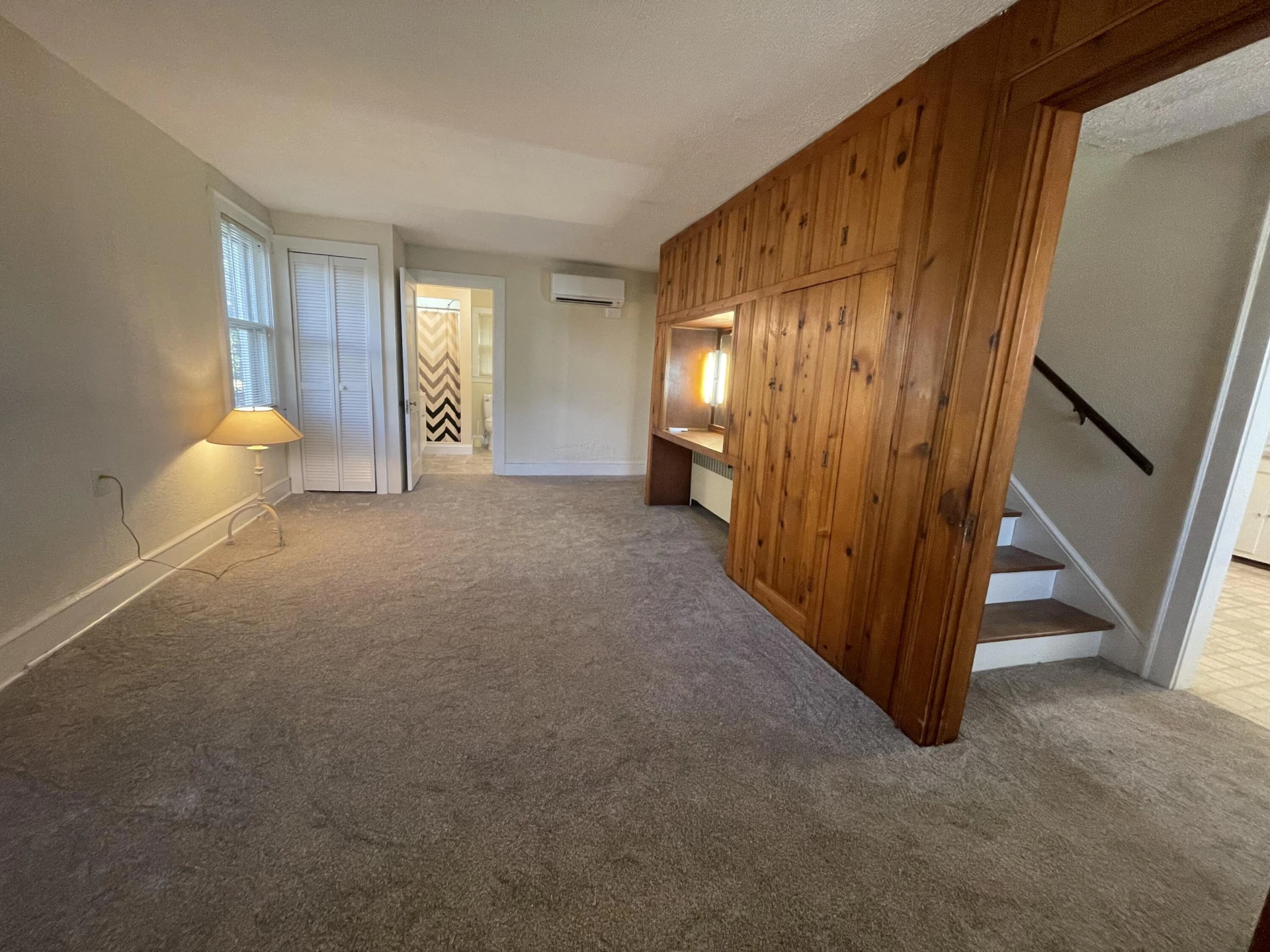 1008 Hampton AVE - Photo 5