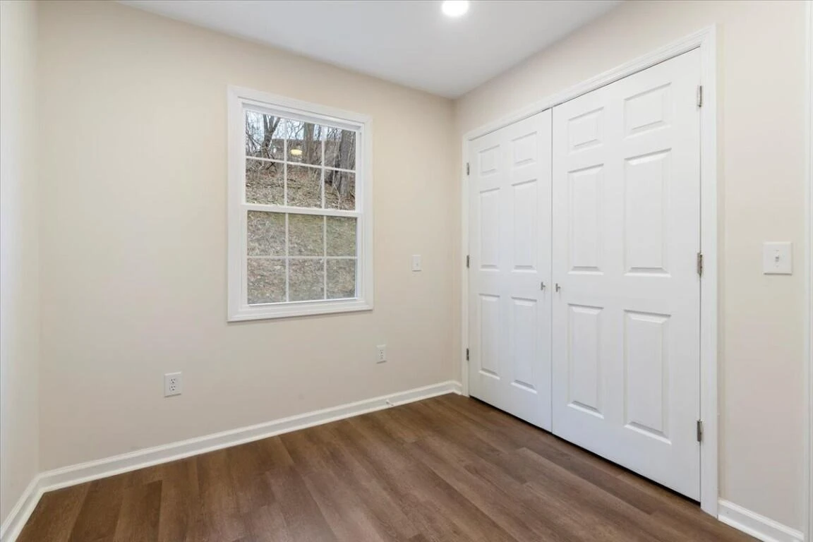 138 Pierce AVE - Photo 22