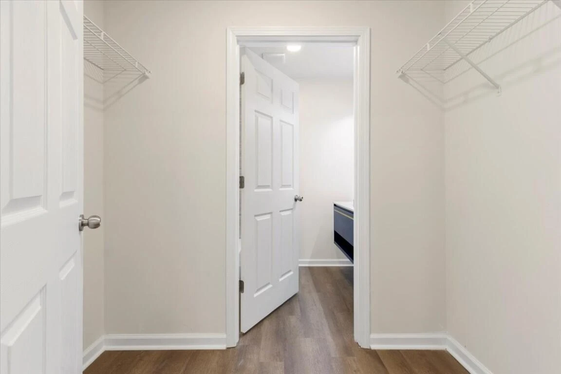 138 Pierce AVE - Photo 27